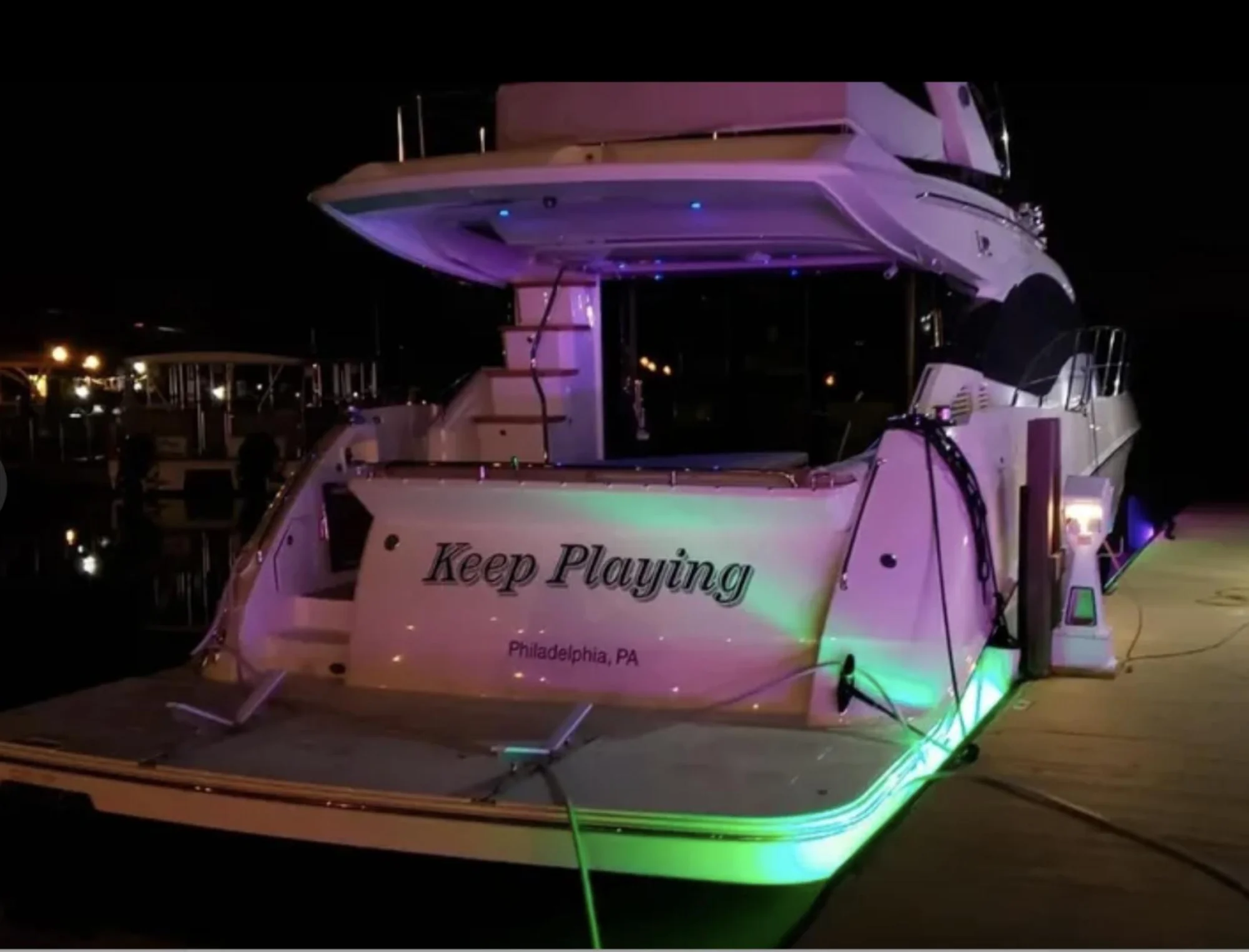 Sea Ray L590 Fly - Image 5