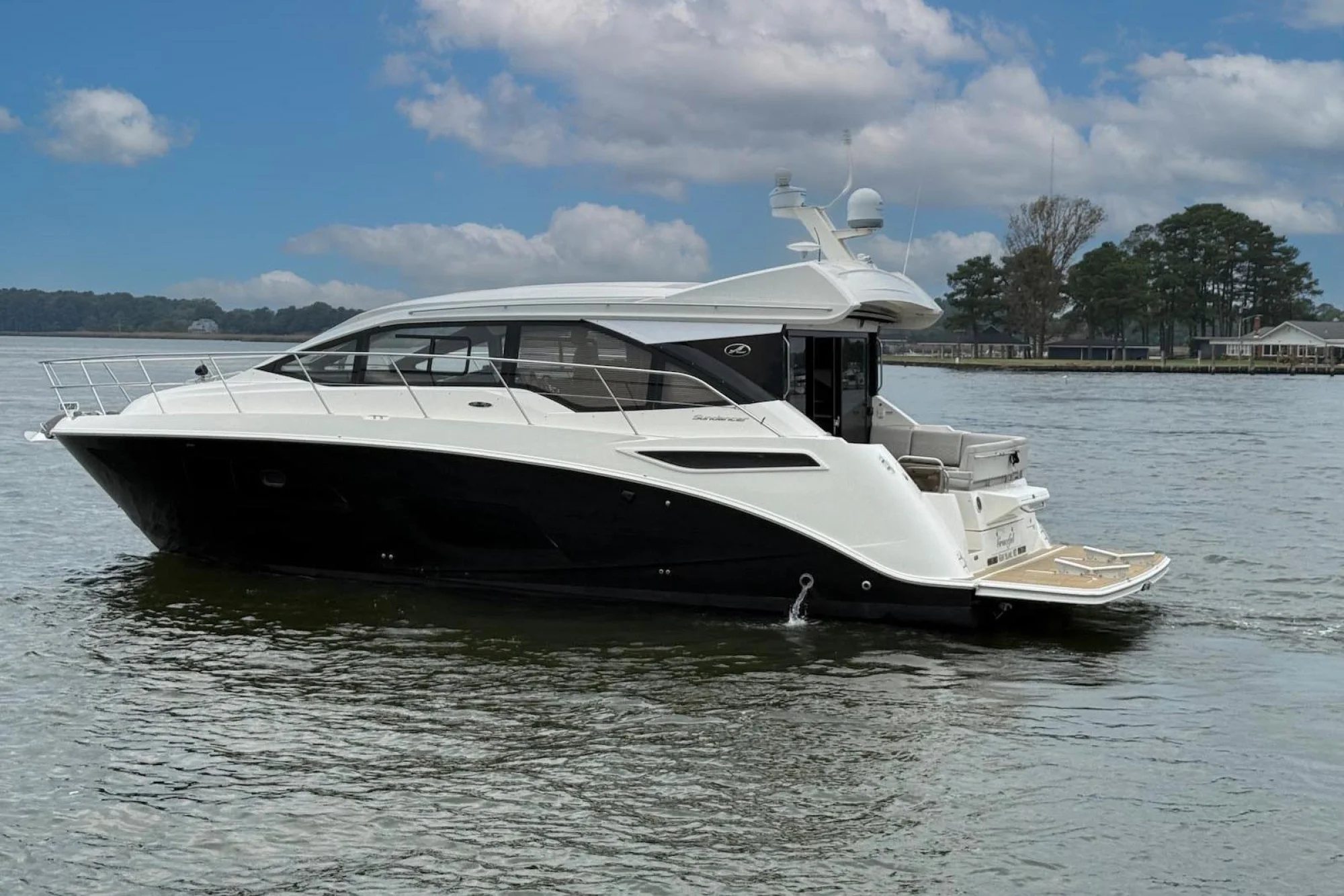 Sea Ray Sundancer 460 - Image 4