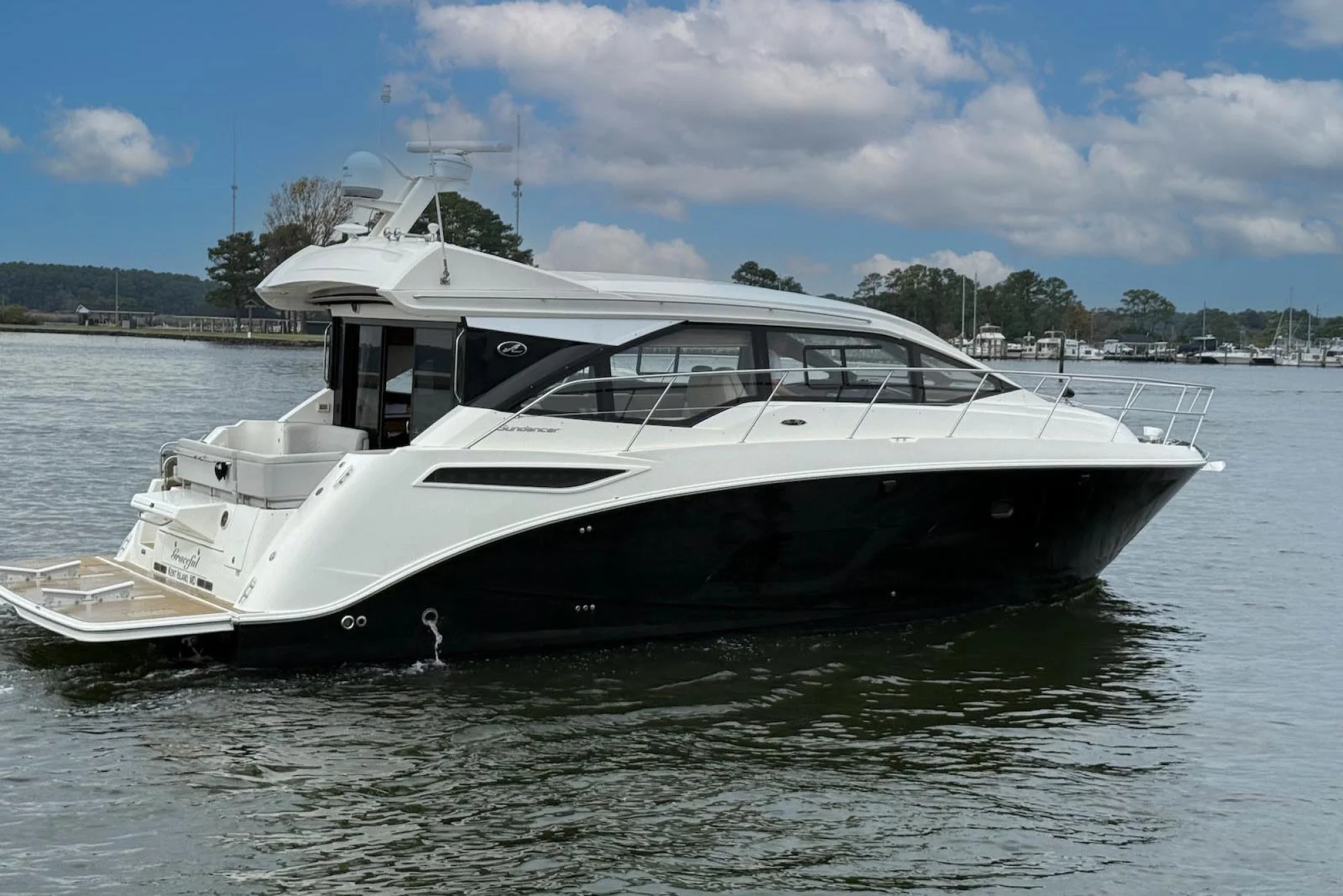 Sea Ray Sundancer 460 - Main Image