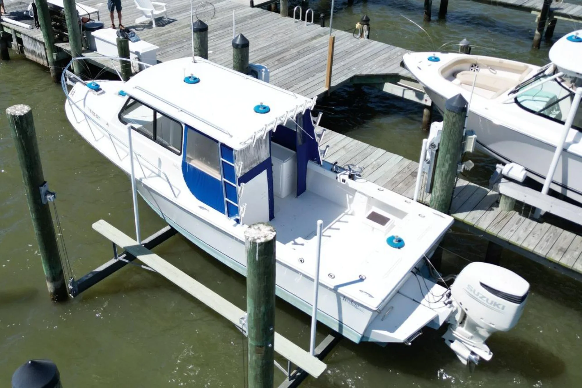 Judge 27 Chesapeake - Main Image