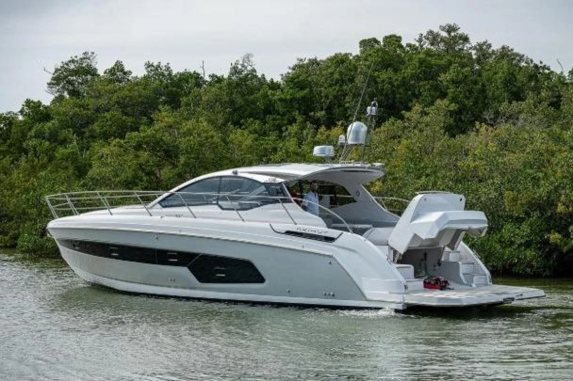 2022 Azimut Atlantis 45 - Image 4