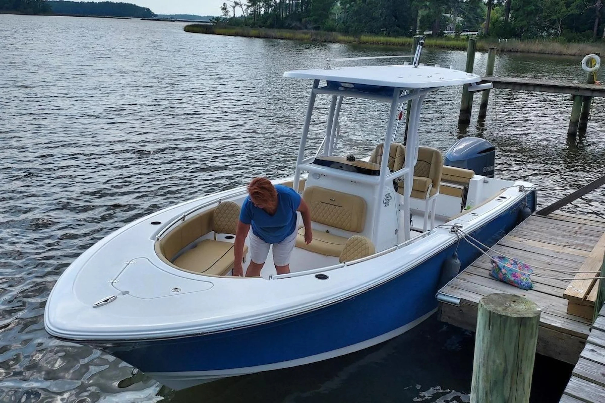 Sportsman Open 232 Center Console - Image 5