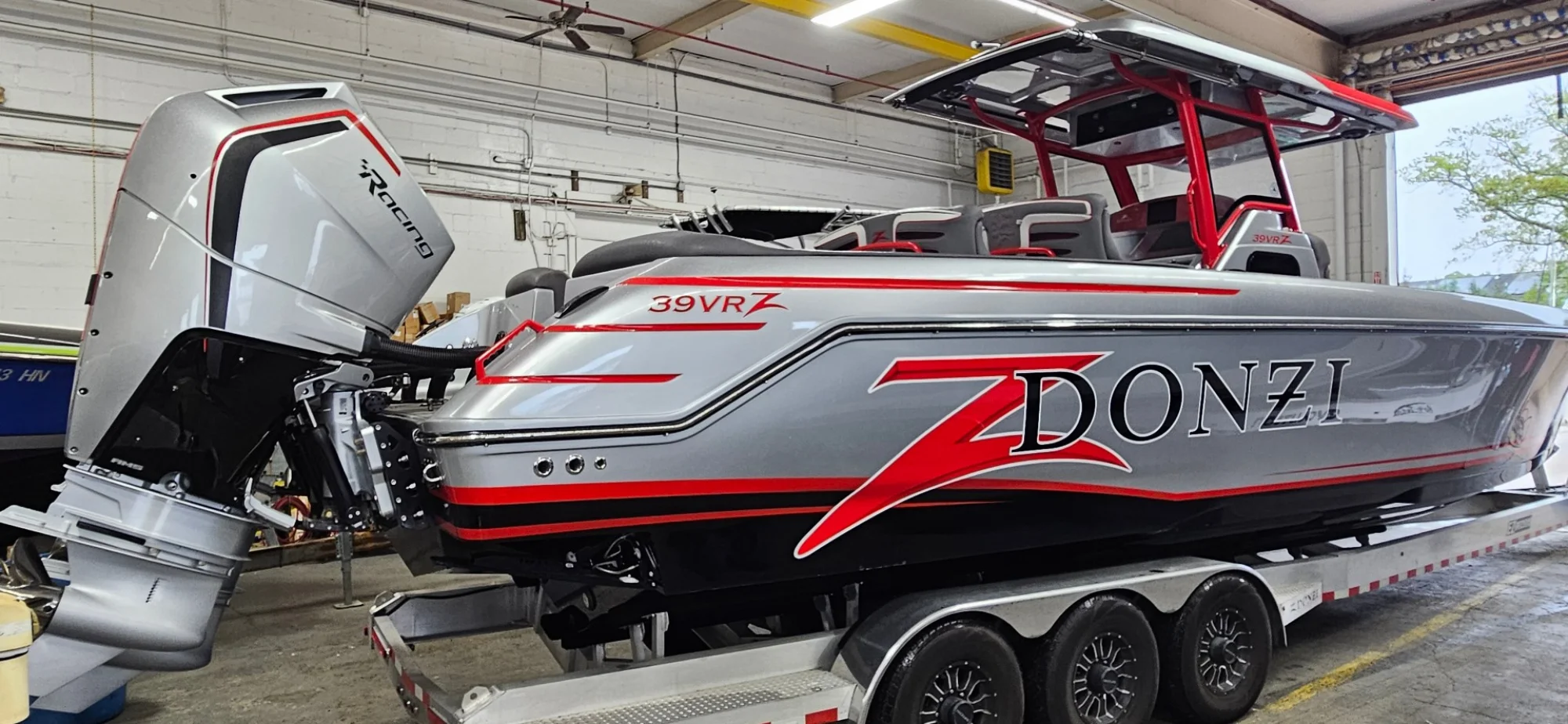 2024 Donzi 39 VRZ - Image 4