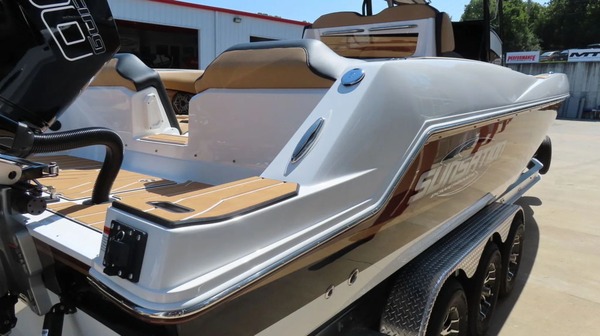 Sunsation Powerboats 32CCX - Image 5