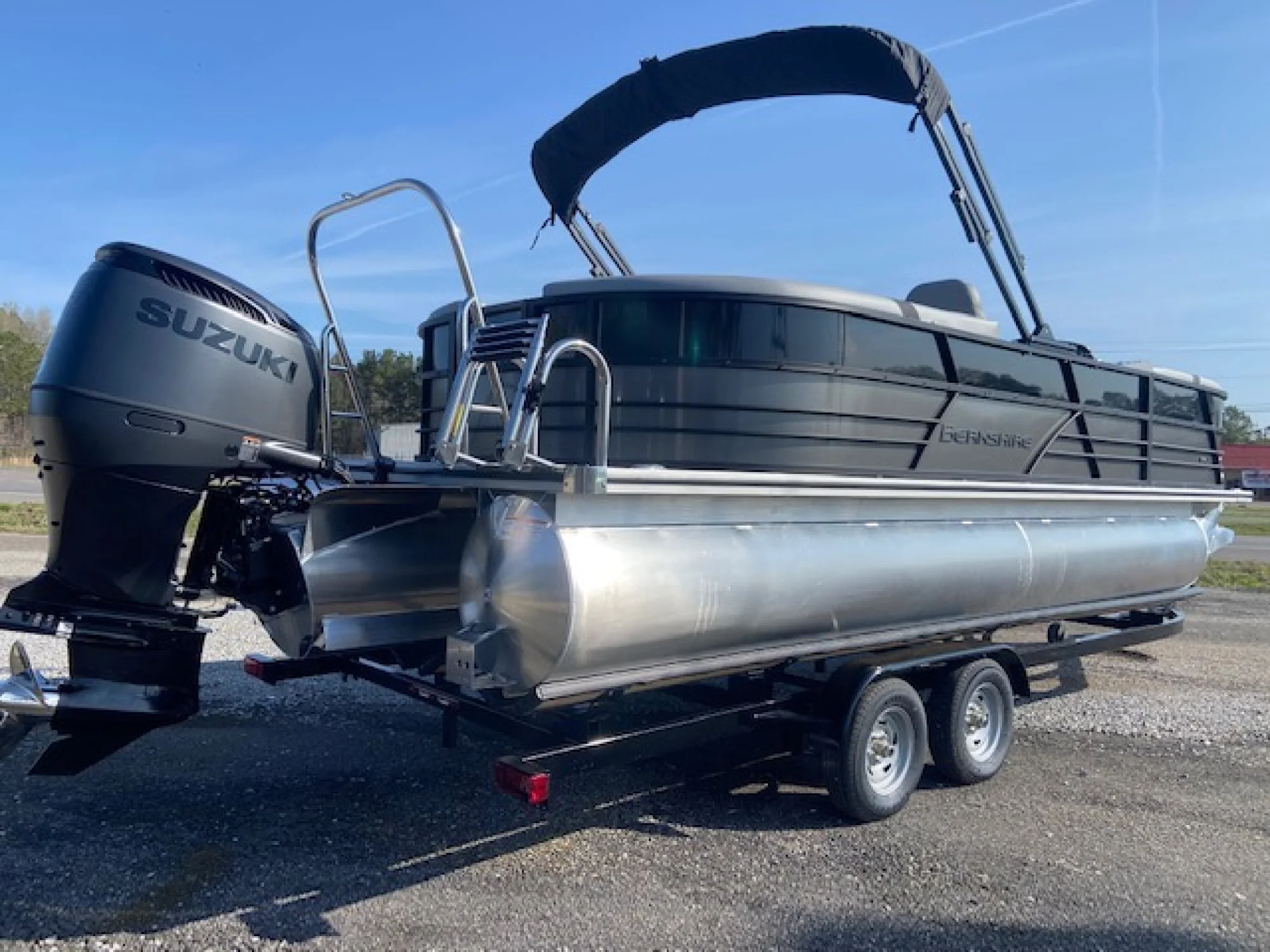 Berkshire 24 RFX - Image 3