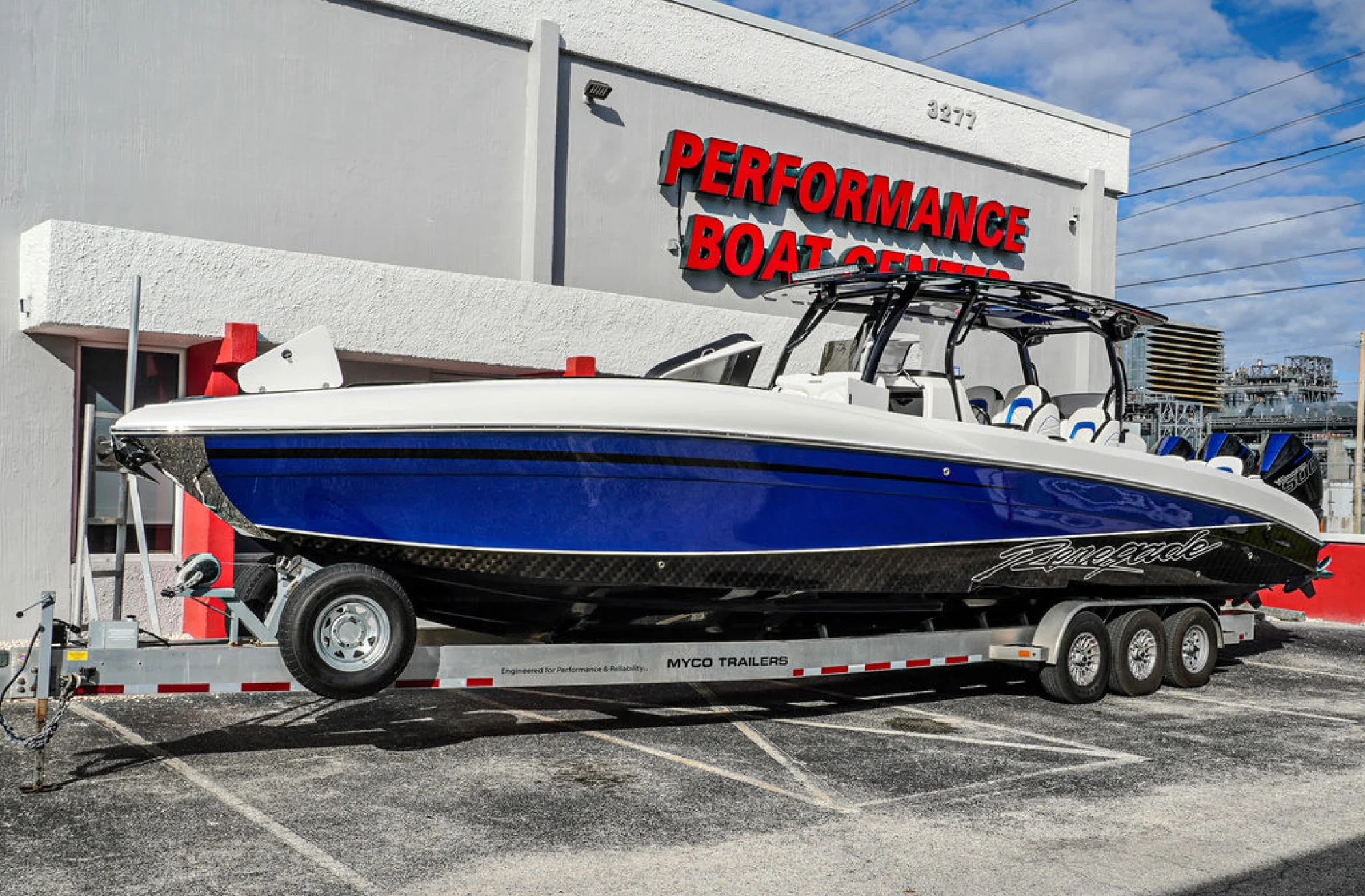 Renegade Powerboats 38 Open - Image 3