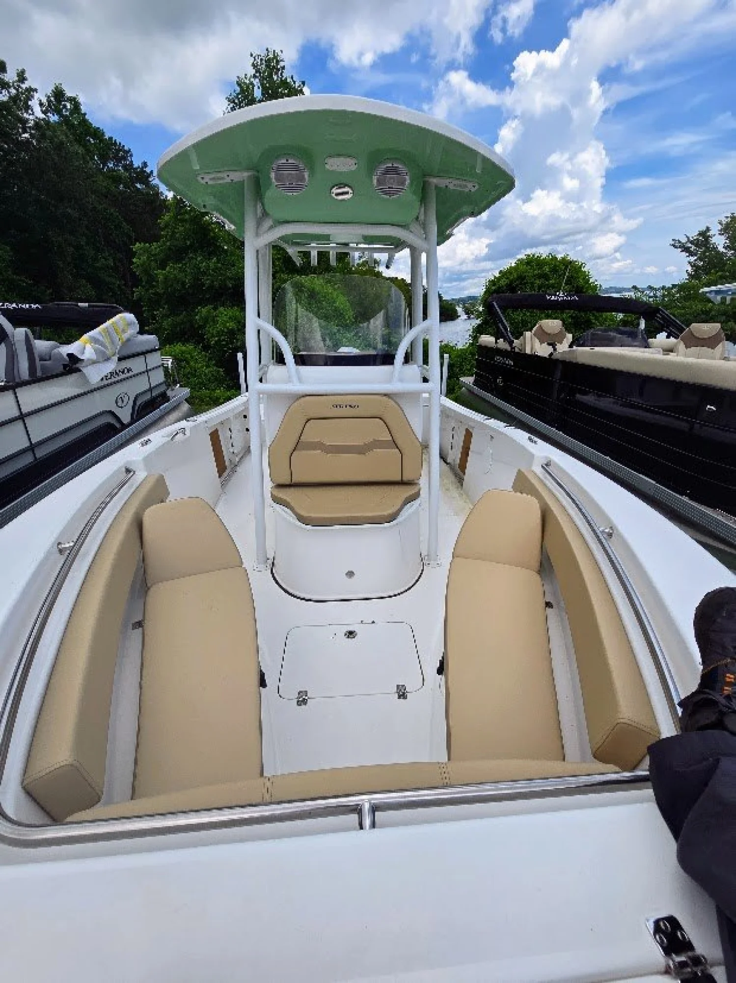 2025 Sea Pro 222 CC w/ Trailer - Image 5