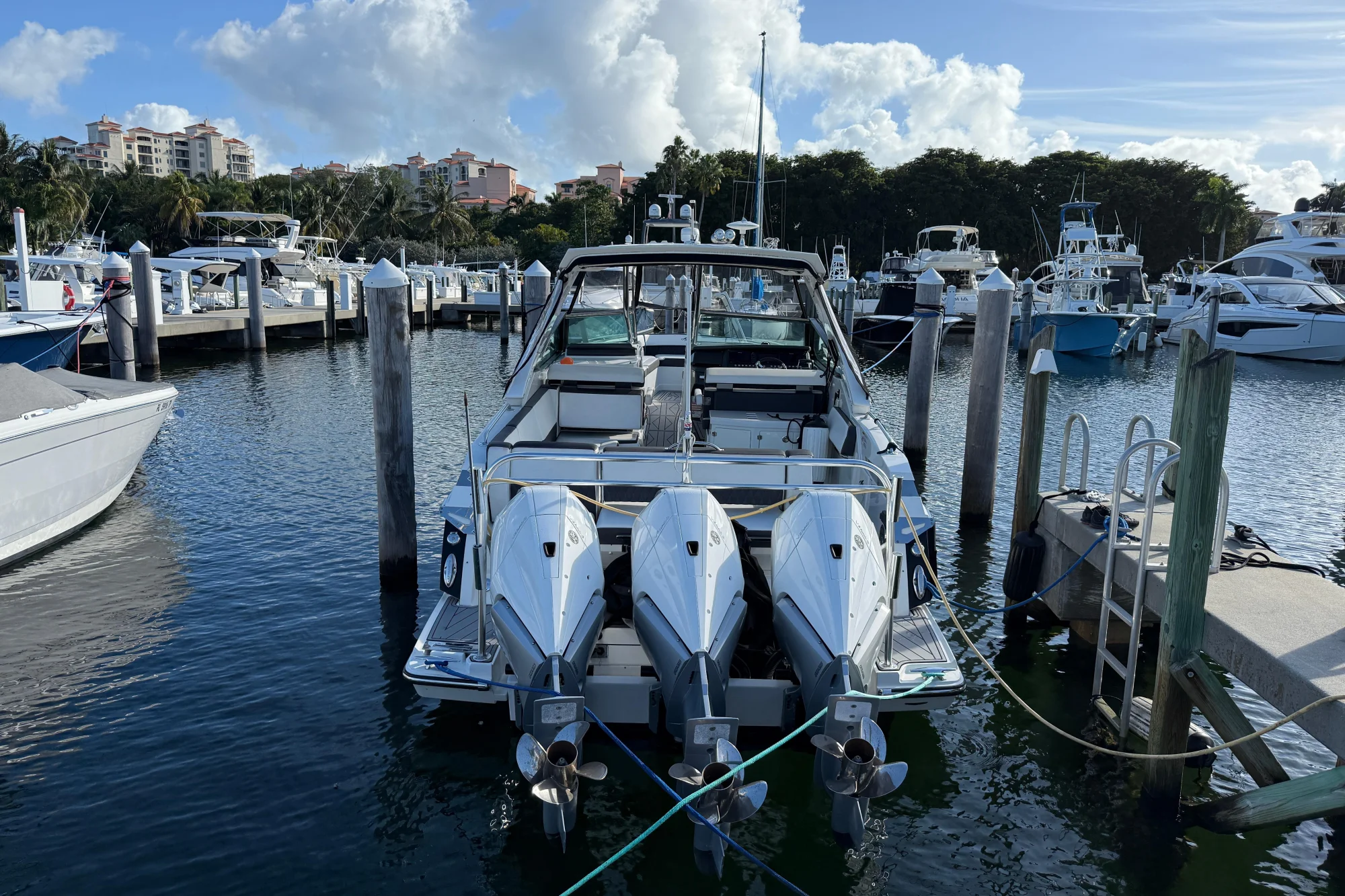 Monterey 385SS Super Sport - Image 3