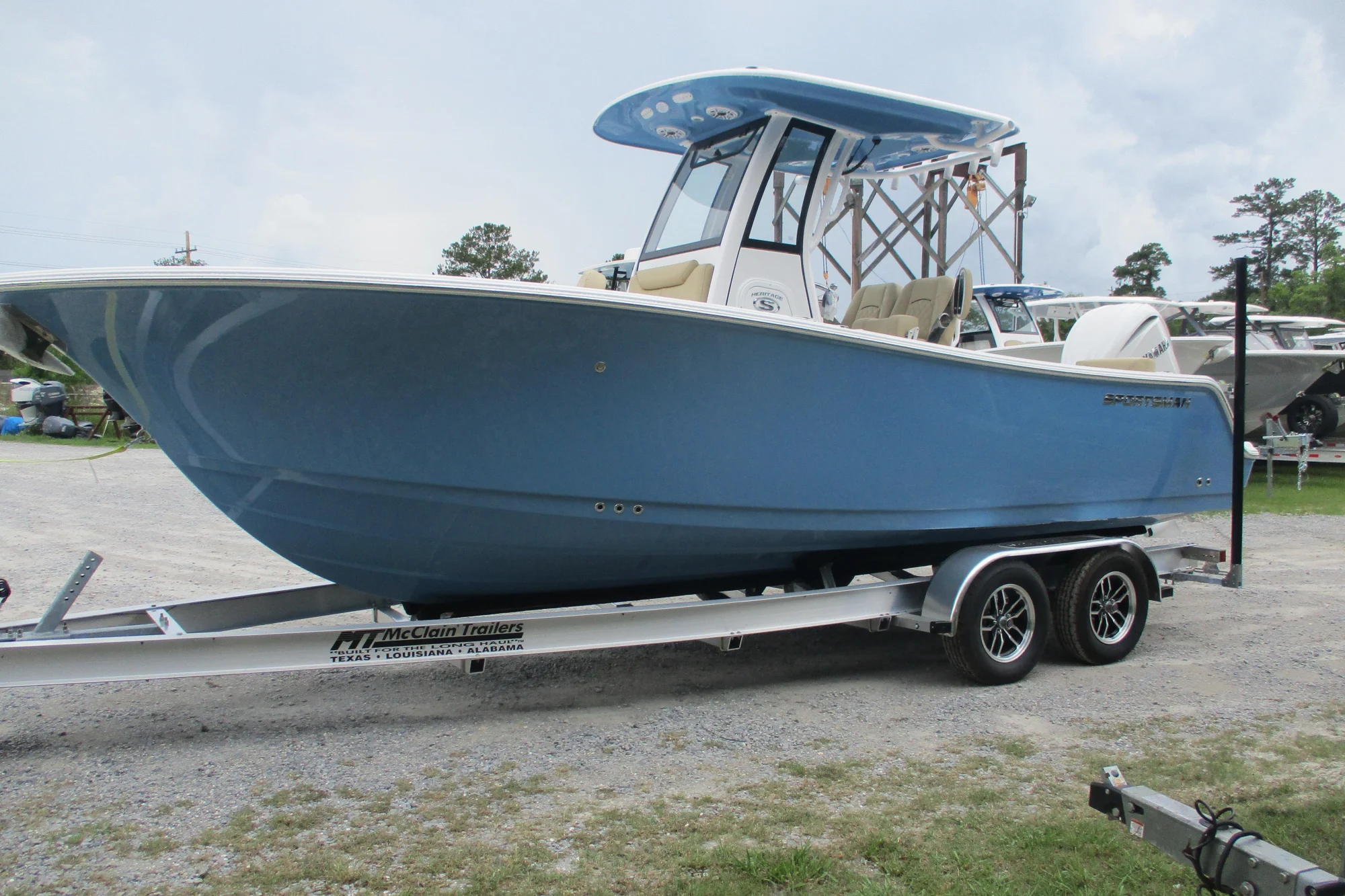 2026 Sportsman Heritage 231 Center Console - Image 5