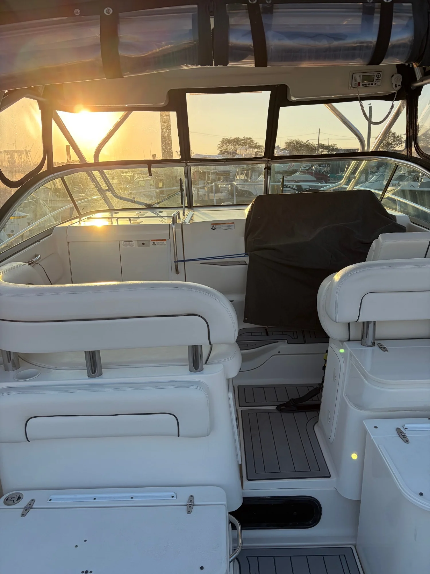 2007 Wellcraft 290 Coastal - Image 5
