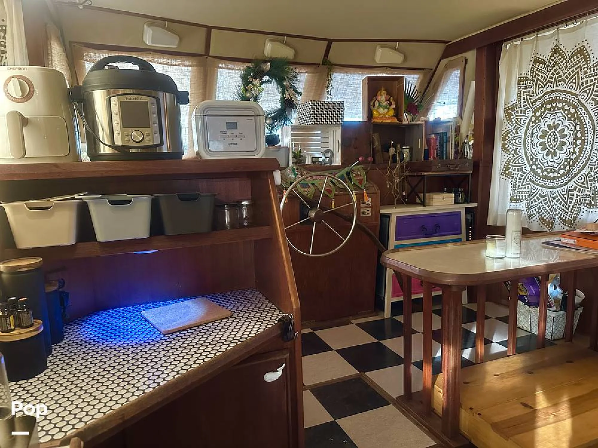 1985 Chris-Craft 450 Yacht Home - Image 4