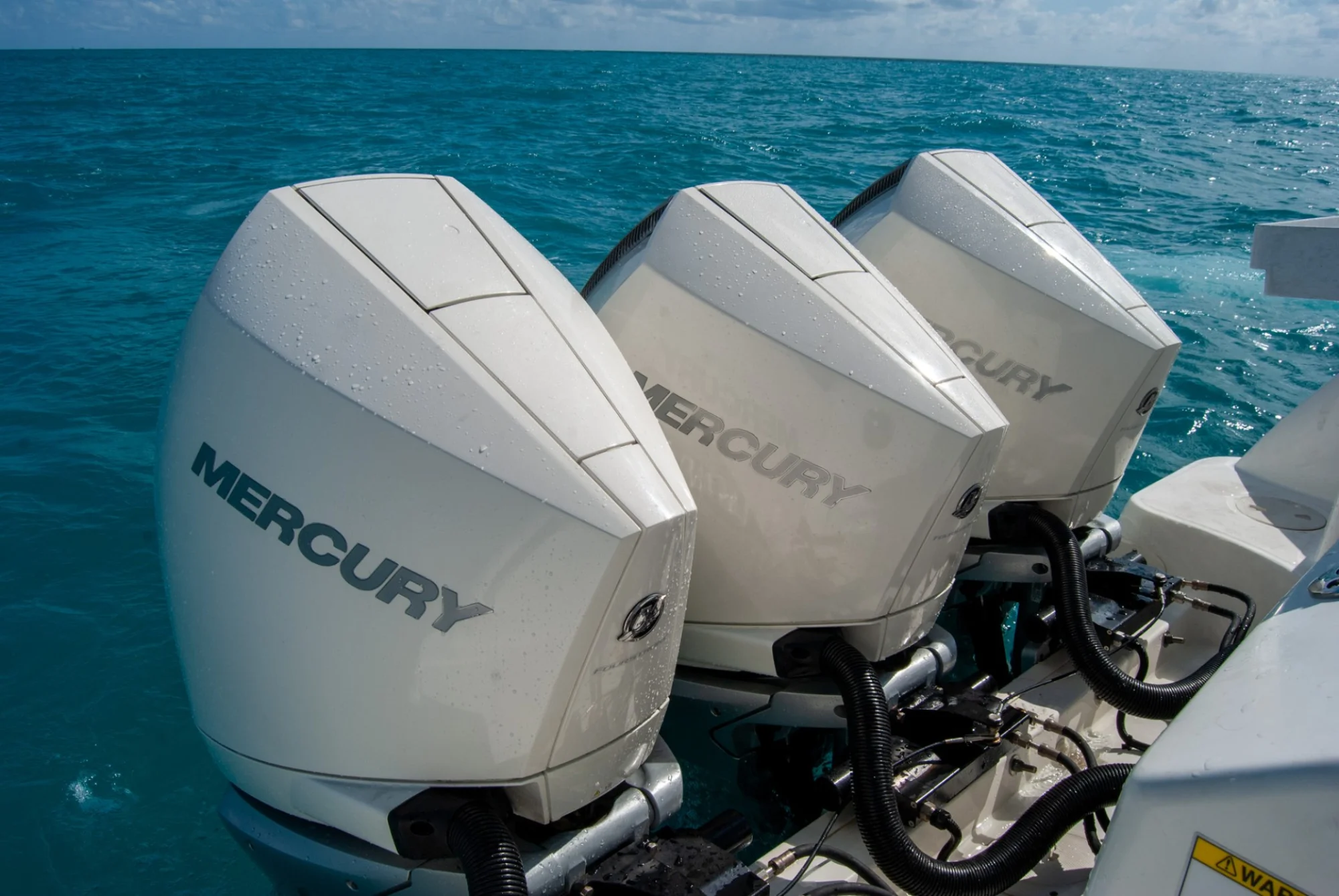 2021 Boston Whaler 345 Conquest - Image 5