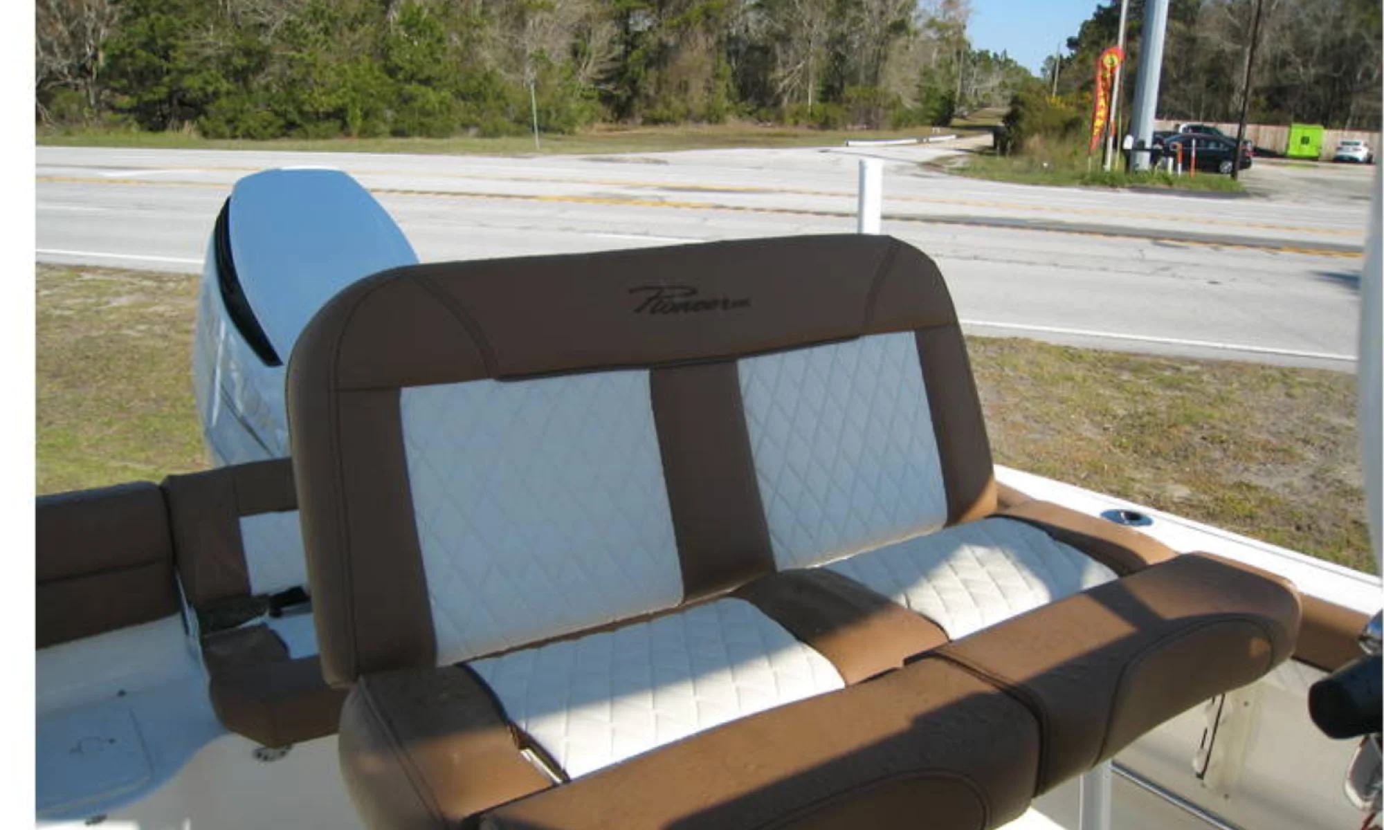 2026 Pioneer 222 Islander - Image 5