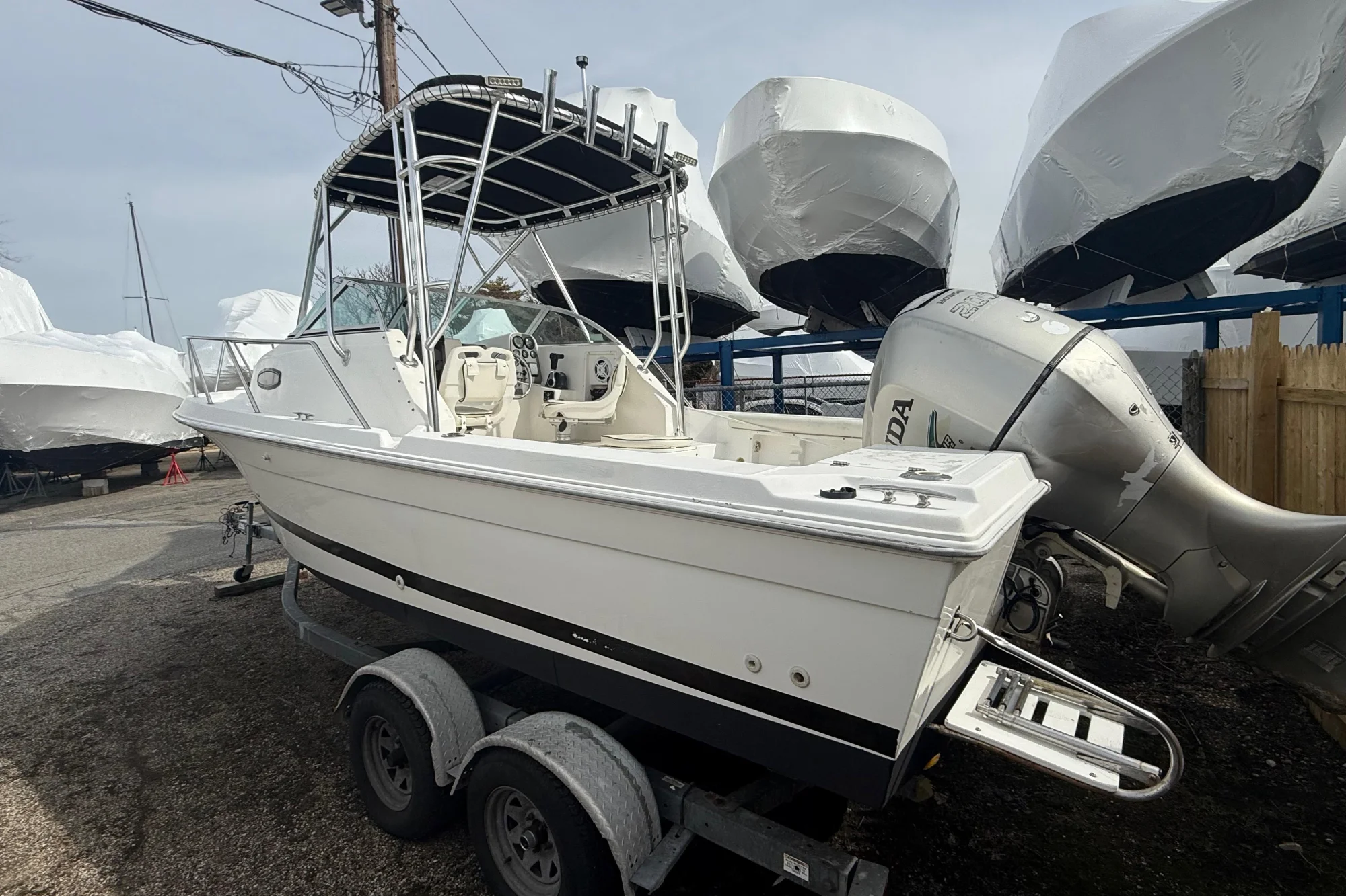 1999 Wellcraft 22 Coastal Walkaround O/B