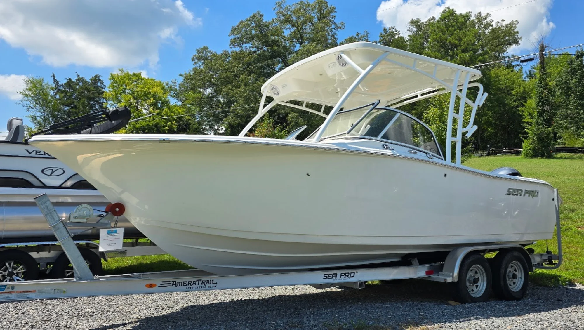 2024 Sea Pro 240 DC Sport w/ Trailer