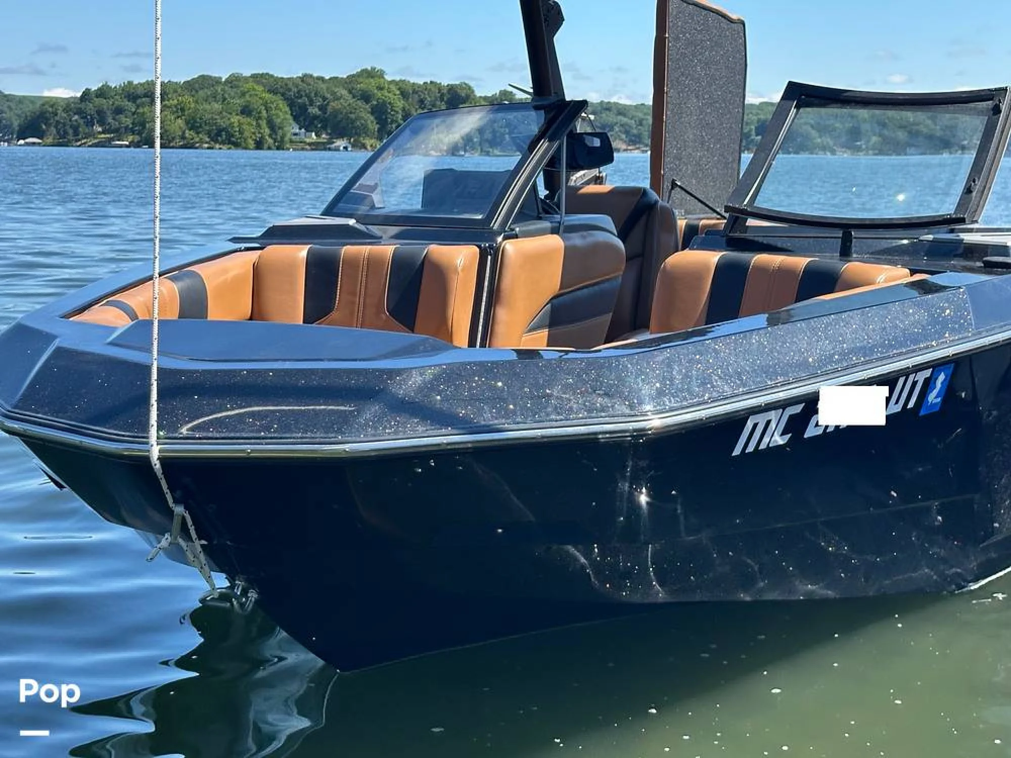 2022 Malibu 21 LX - Image 4