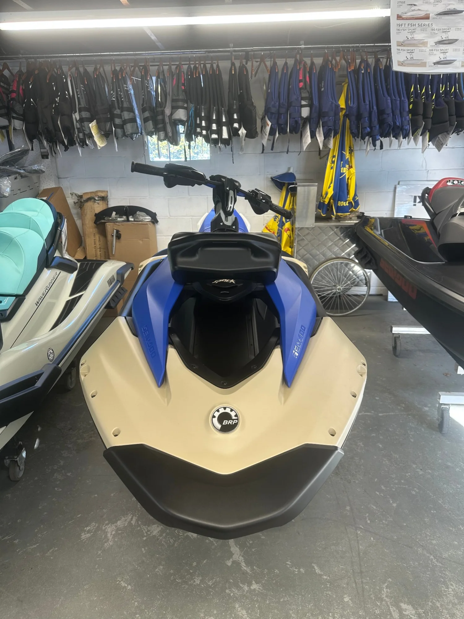 2025 Sea-Doo Spark Trixx for 3 - Image 5