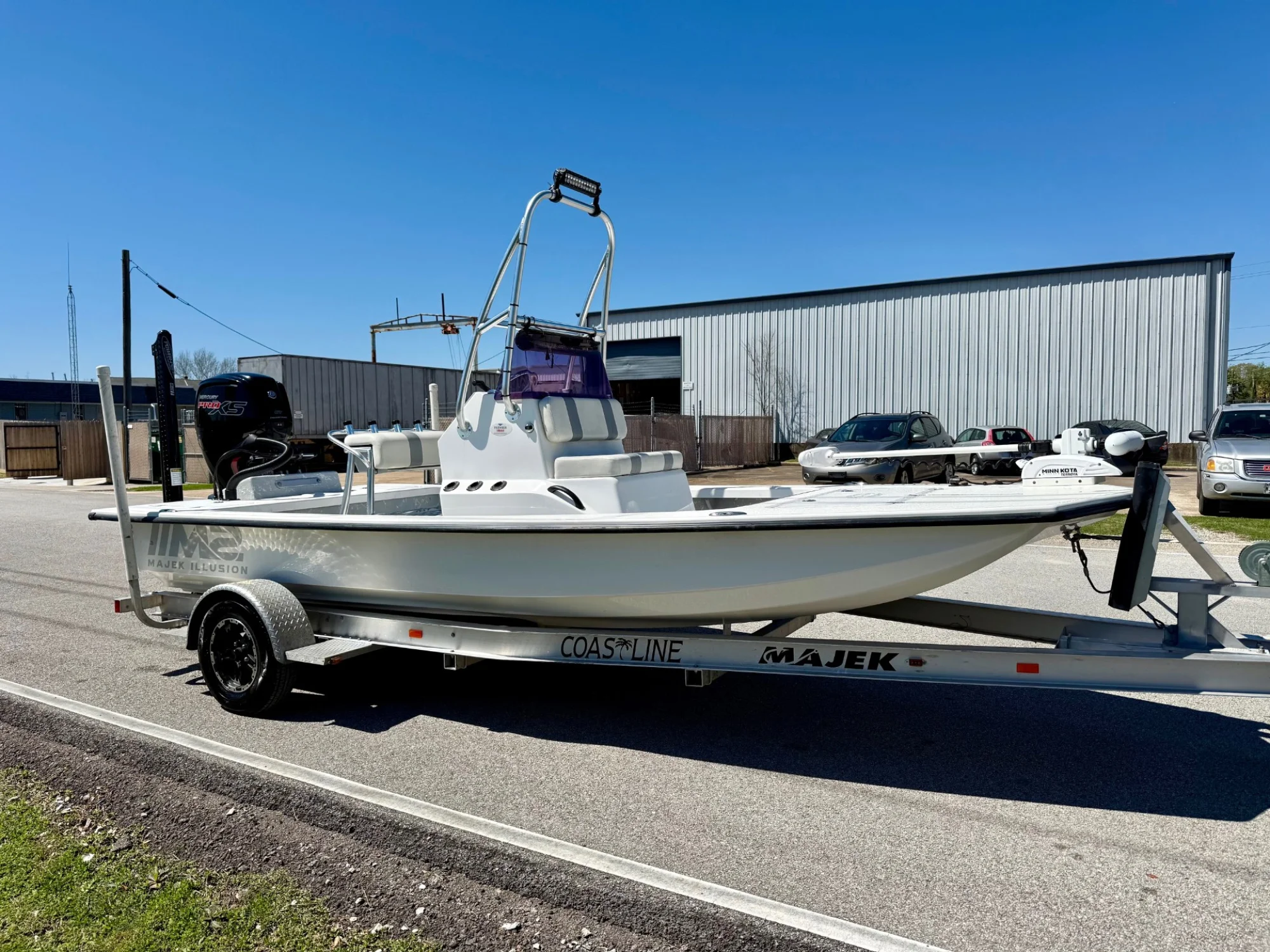 2022 Majek 18 M2 - Image 5