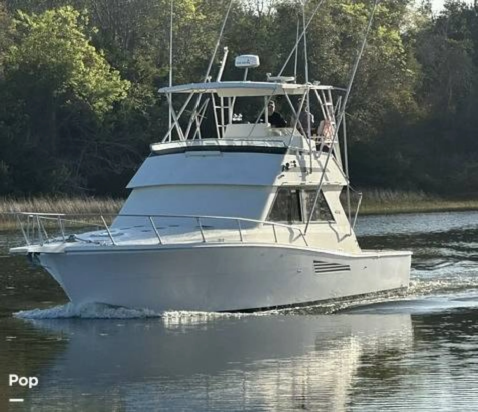 1990 Viking 38 Convertible - Image 2
