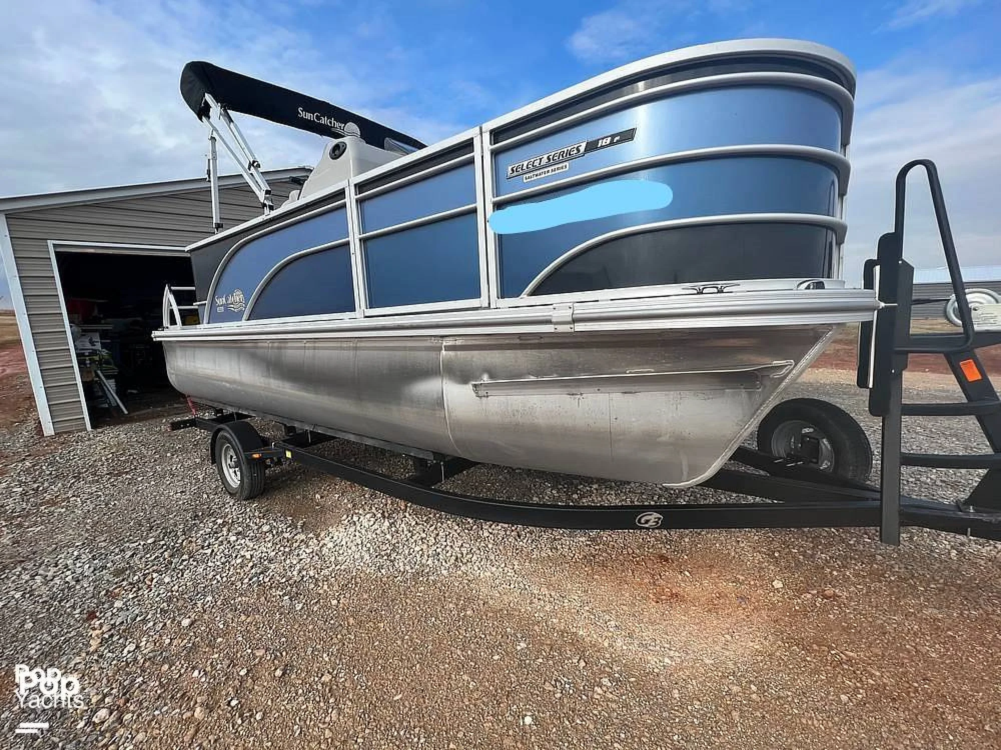 2021 SunCatcher Select 18F Saltwater Series - Main Image