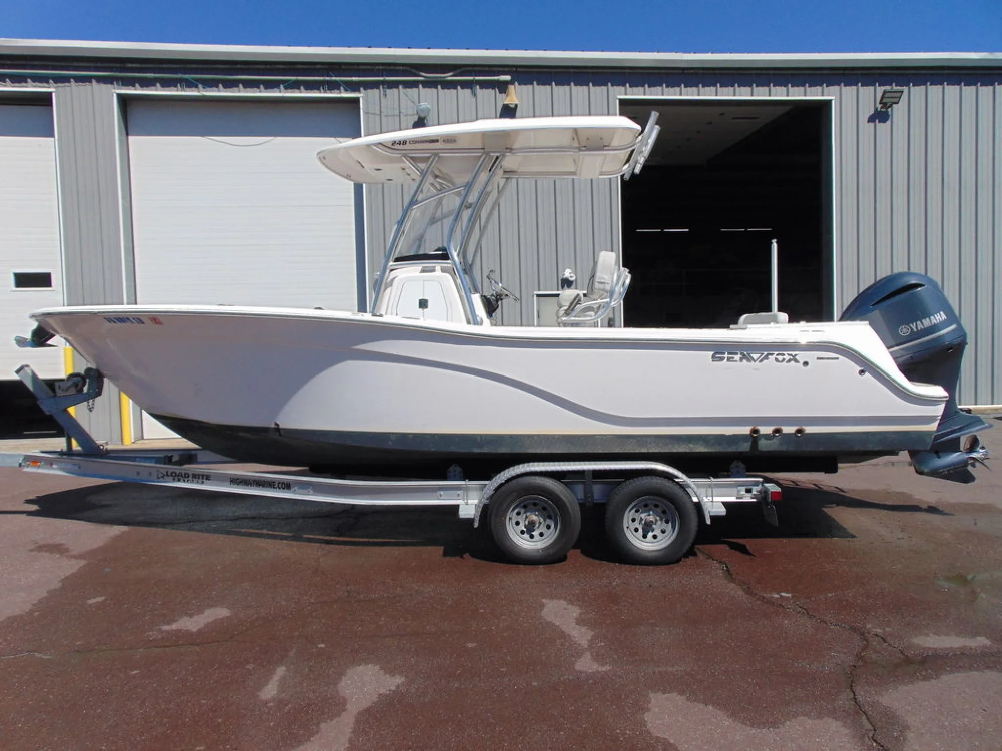 Sea Fox 248 Commander