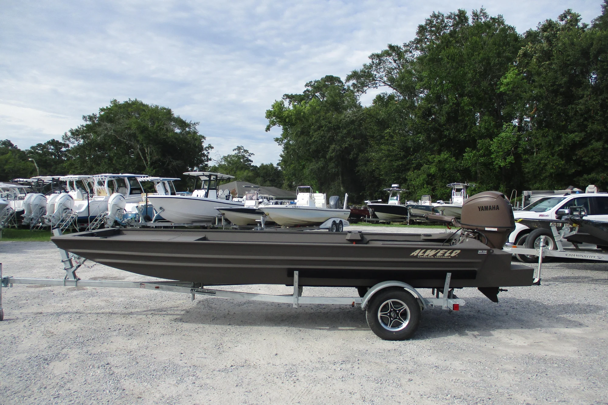 2026 Alweld 1756 Flat Marsh LF Tiller - Image 2