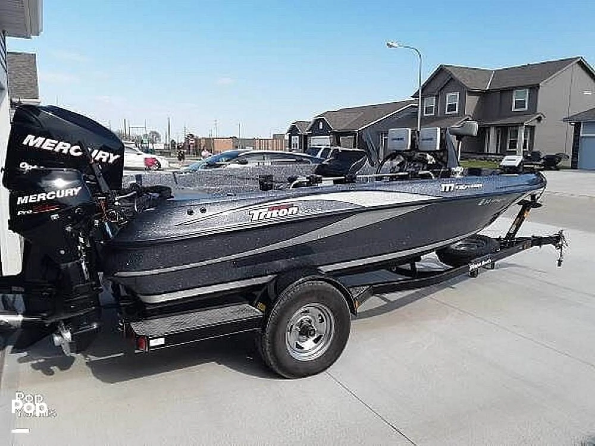2010 Triton 177 Explorer - Main Image