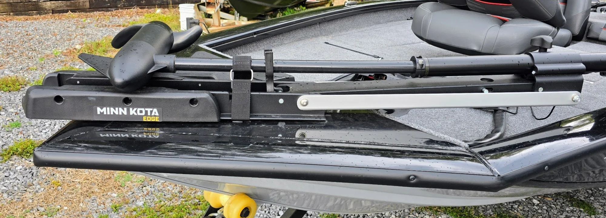 2024 Tracker Marine PRO TEAM 175 TXW w/ Trailer - Image 5