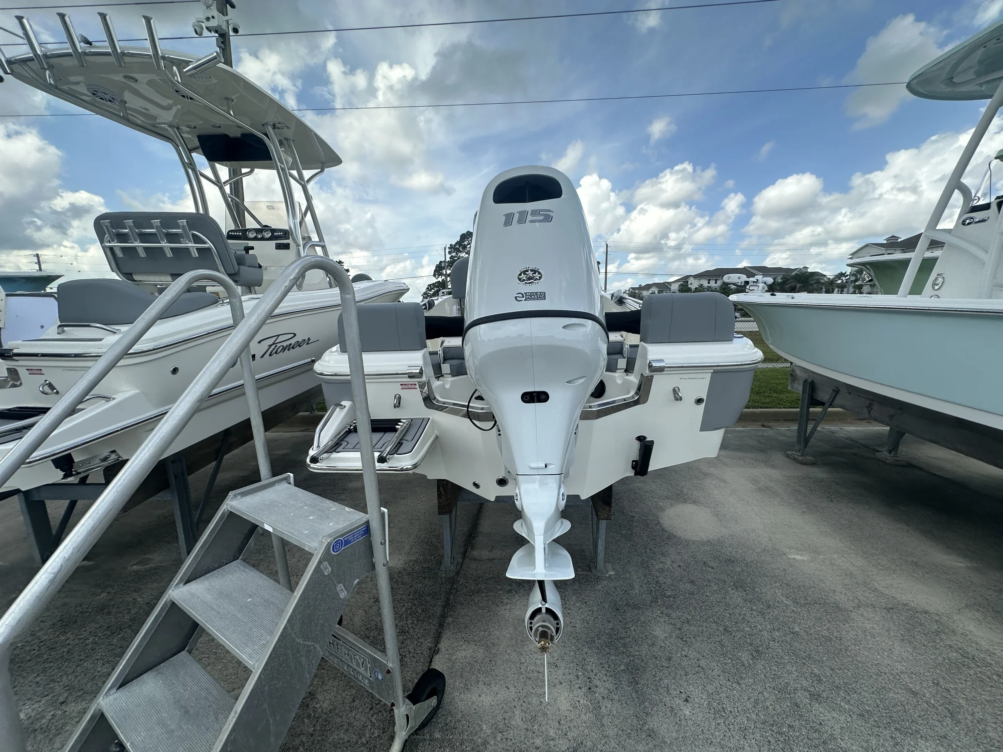 2027 Pioneer 180 Islander - Image 4