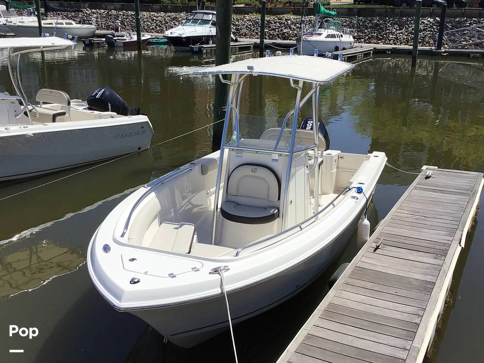 2024 Sailfish 220 CC - Main Image