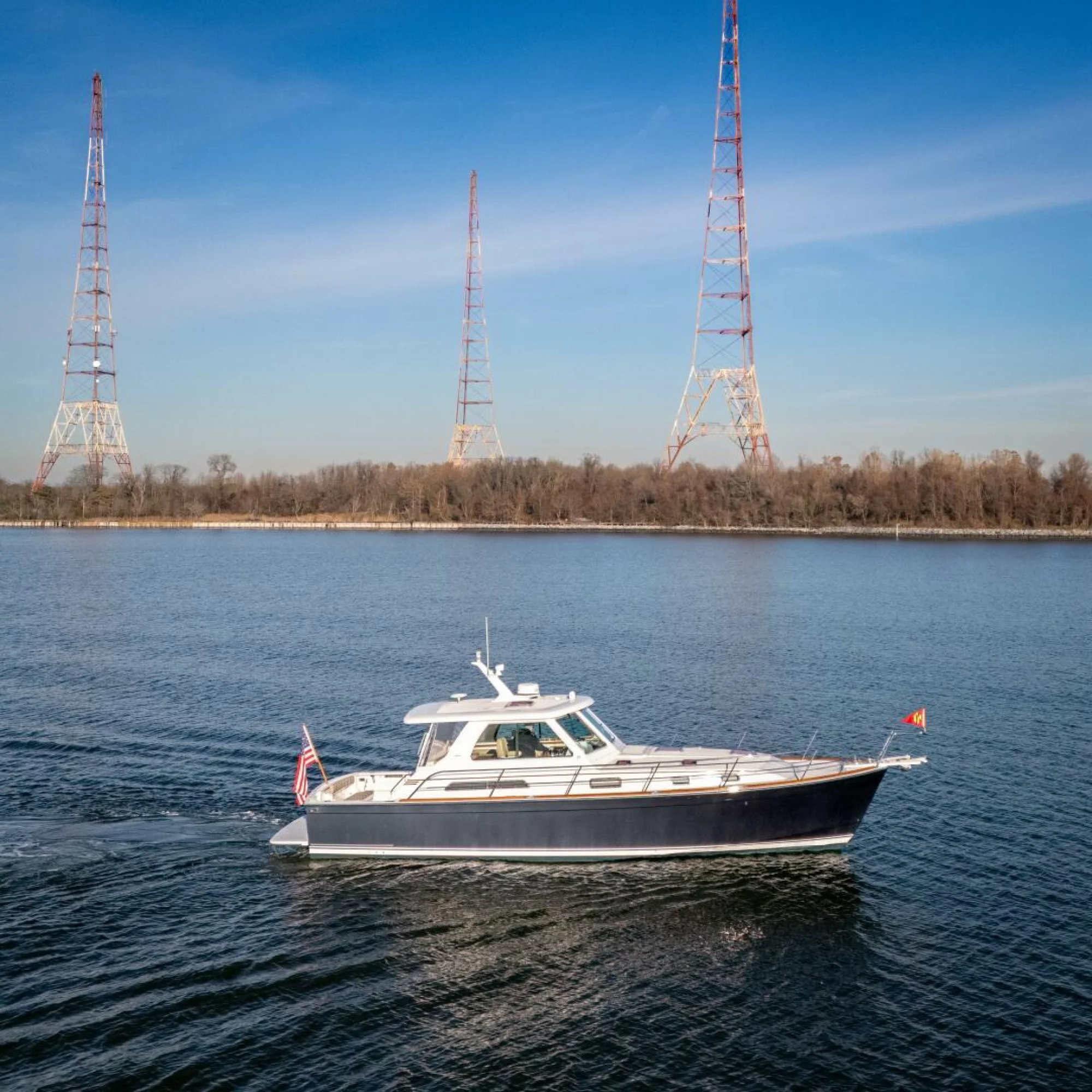 2009 Sabre 42 Hard Top Express - Image 3