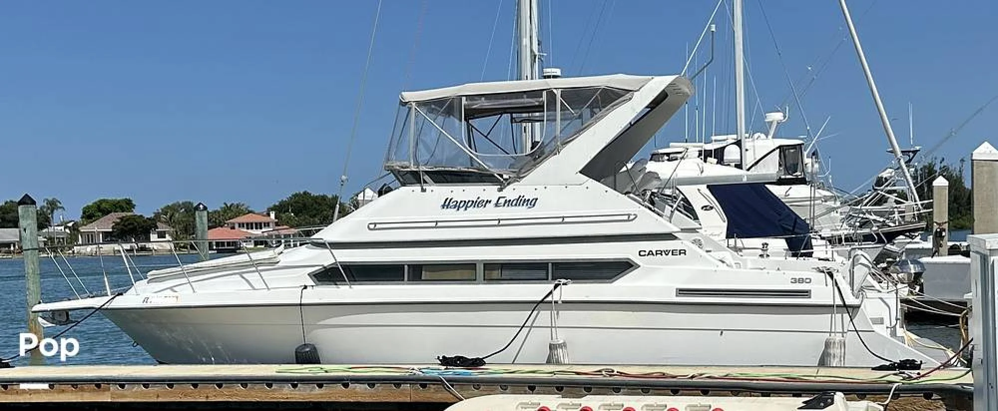 1994 Carver 380 Santego - Image 2