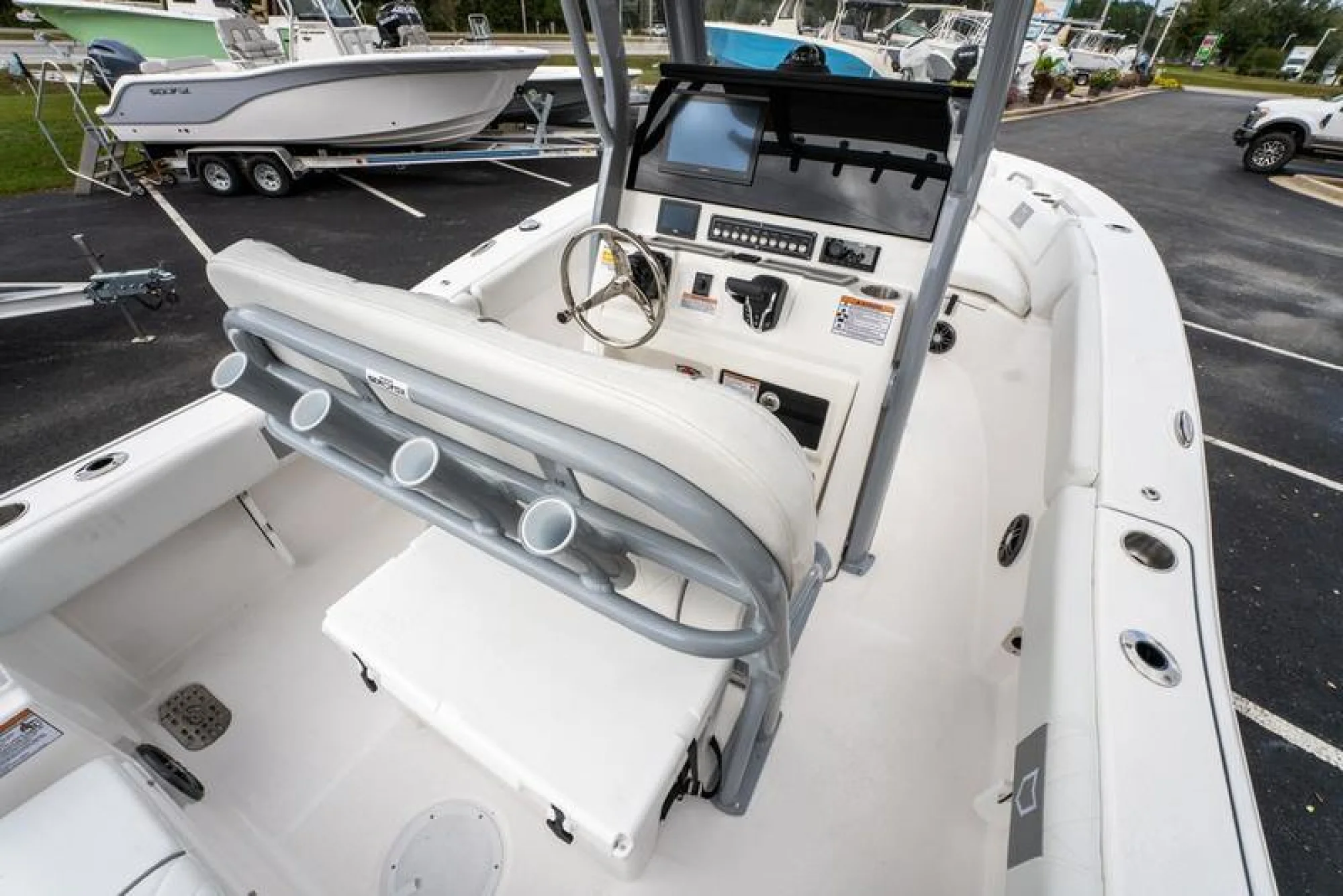 2025 Sea Fox 228 Commander - Image 2