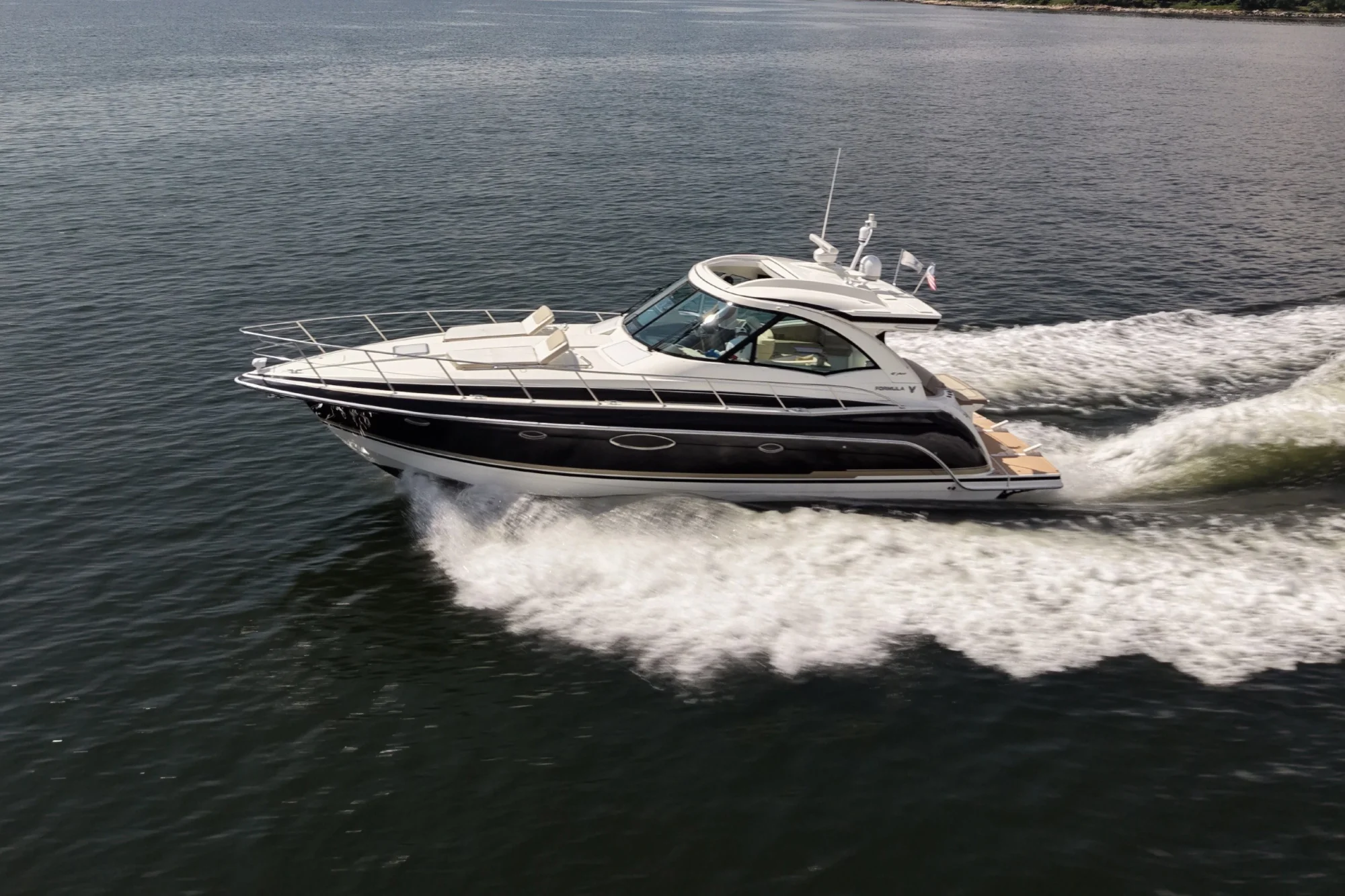 2017 Formula 45 Yacht - Image 5