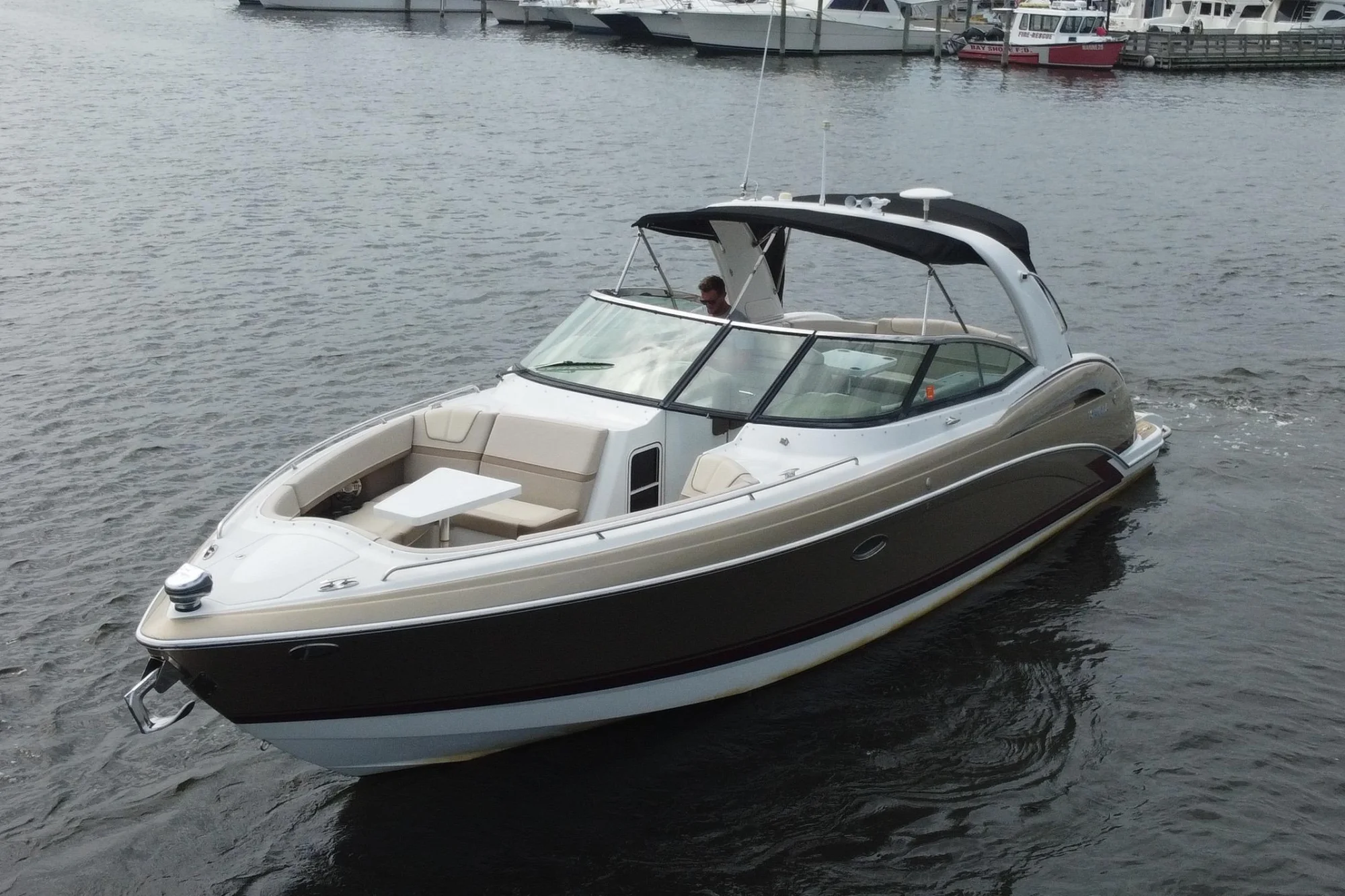 2013 Formula 350 Crossover Bowrider - Image 4