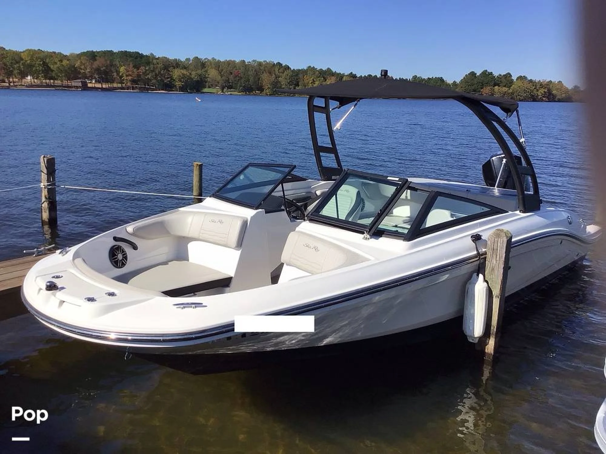2023 Sea Ray 210 SPX OB - Image 3