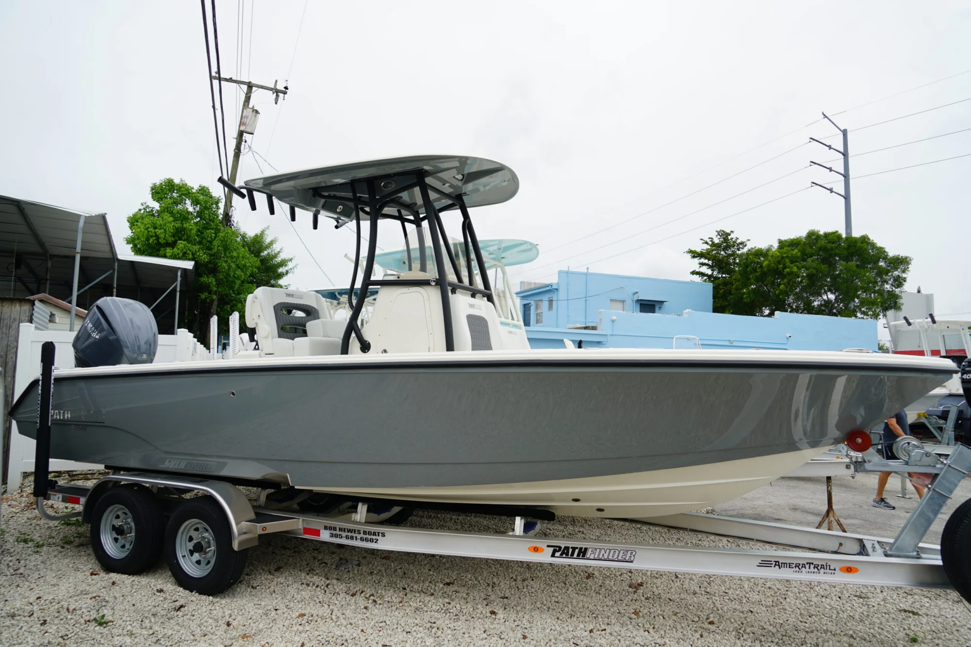 2025 PATHFINDER BOATS 2400 Open - Main Image