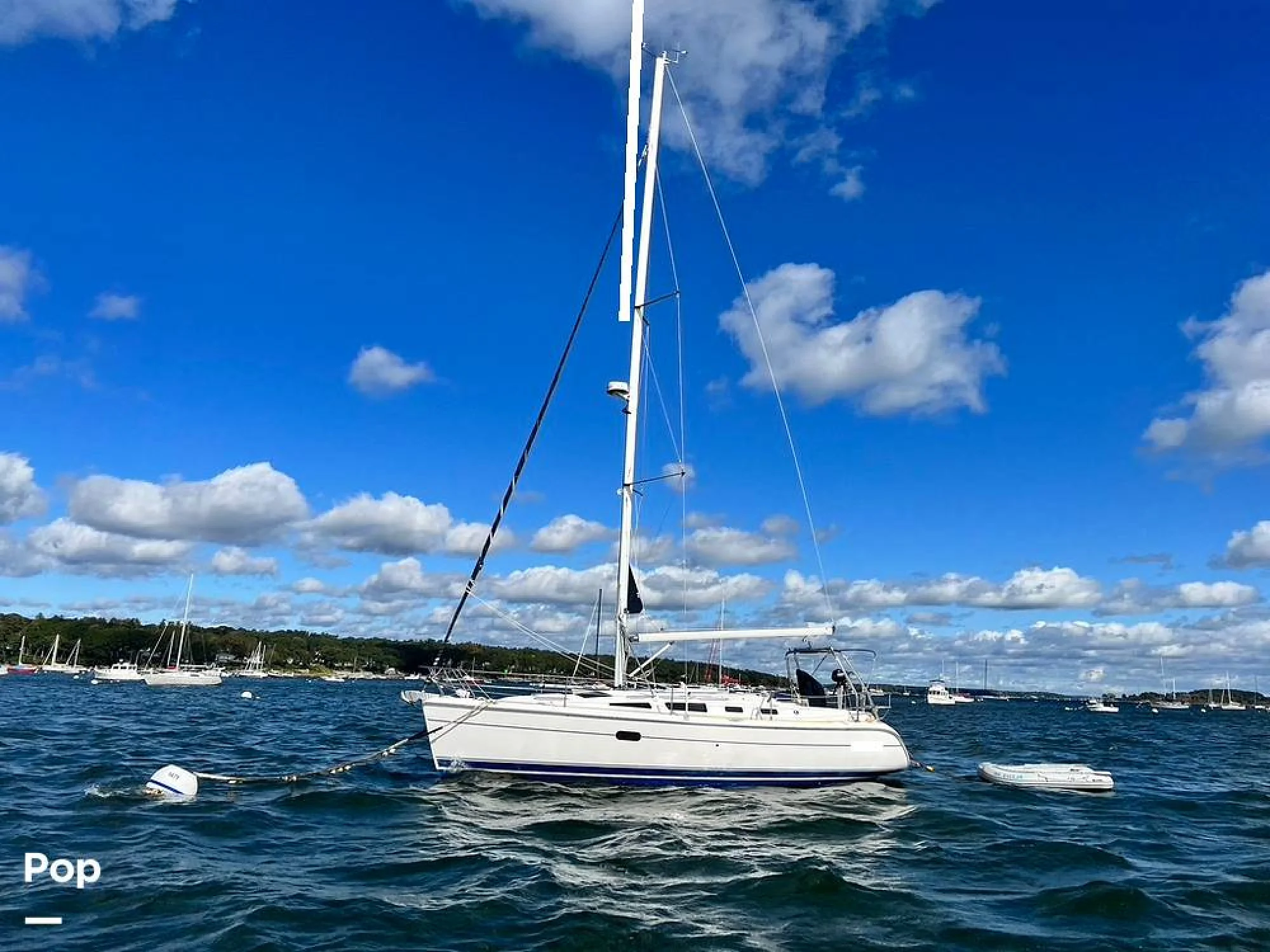2003 Hunter 356 - Image 2