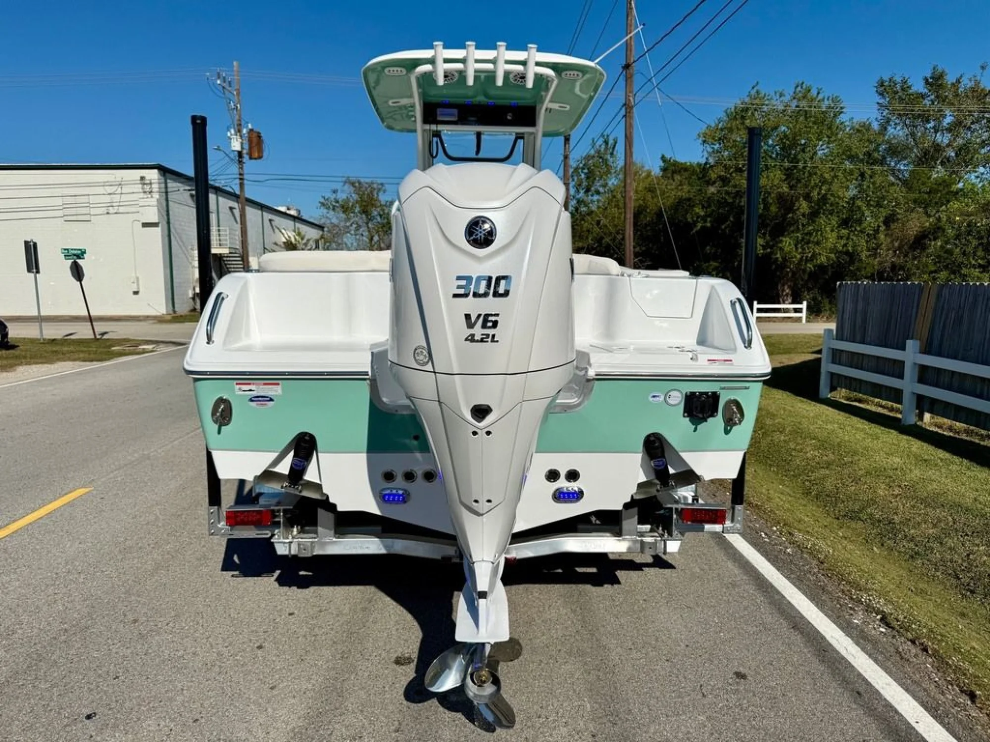 2026 Sea Hunt Ultra 255SE - Image 3