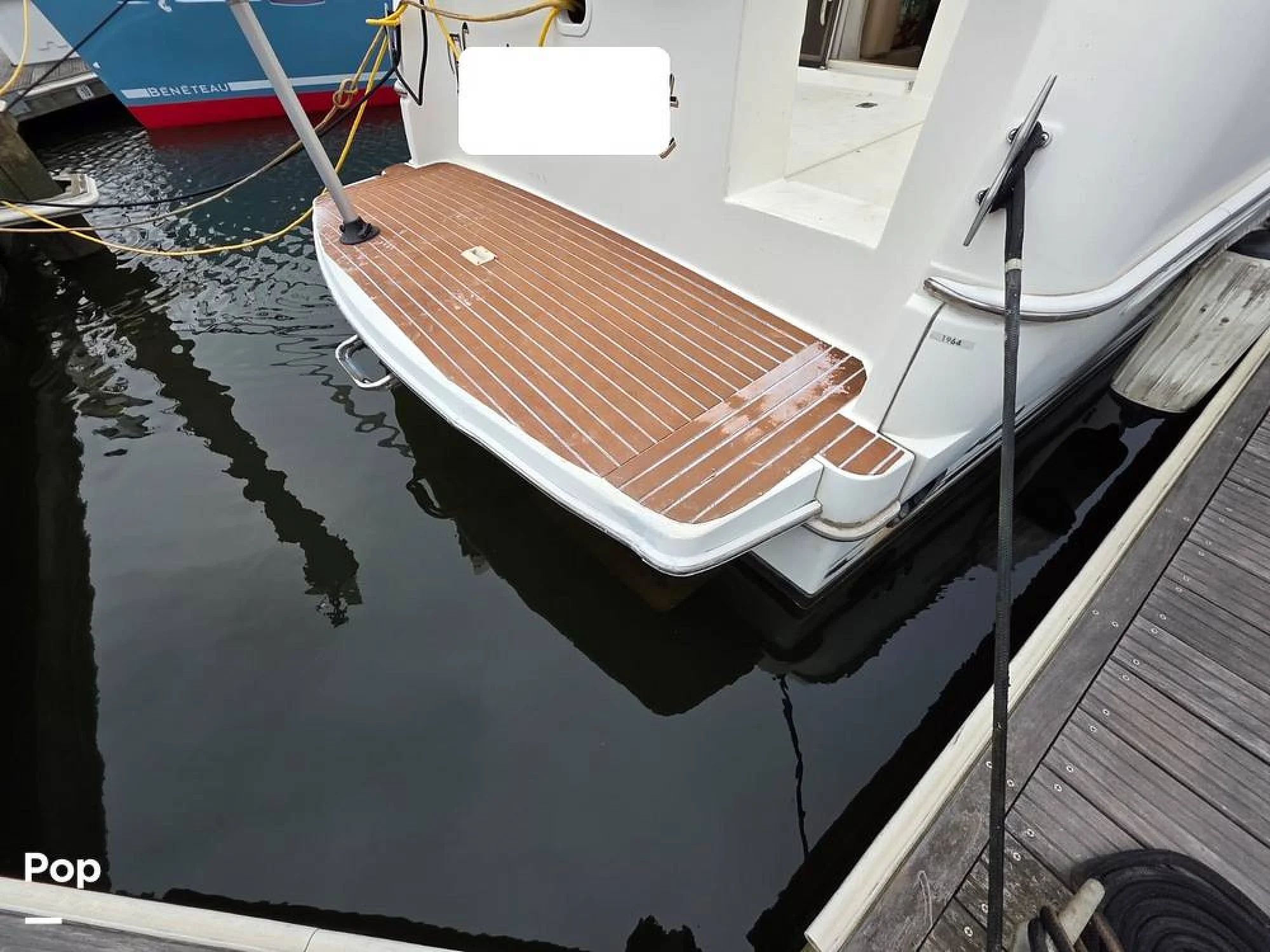 2001 Silverton Sport Bridge 330 - Image 5
