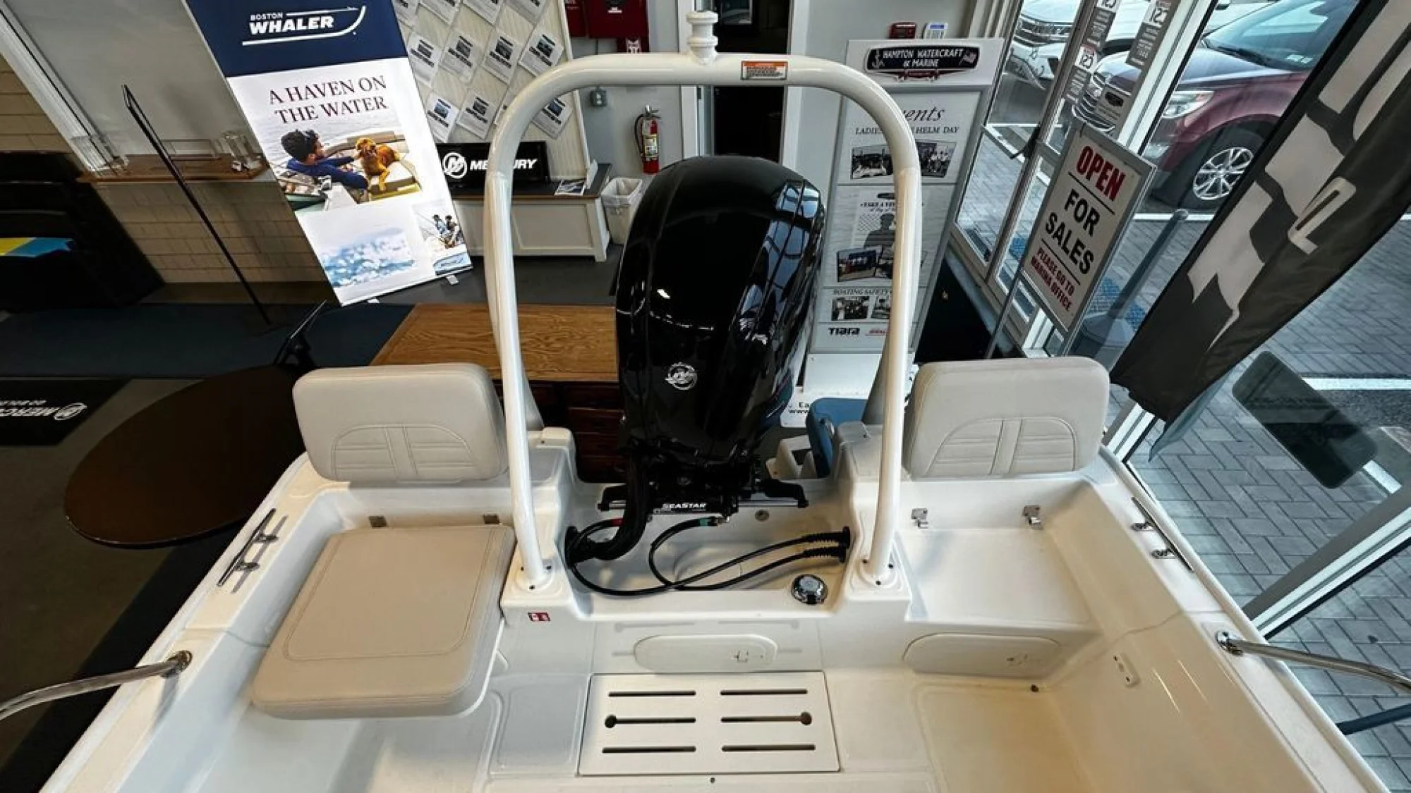 Boston Whaler 170 Montauk - Image 5
