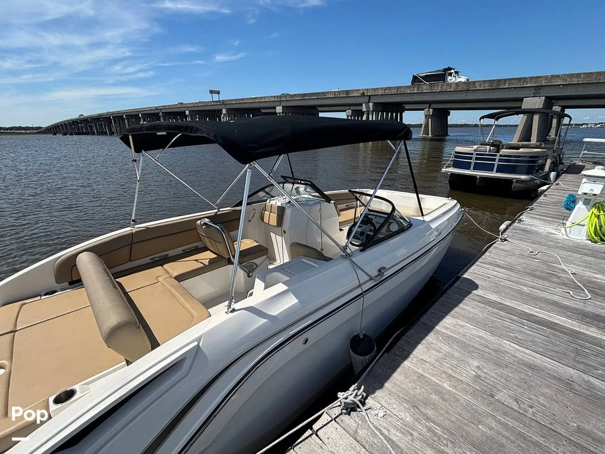 2024 Bayliner DX 2200 - Image 2