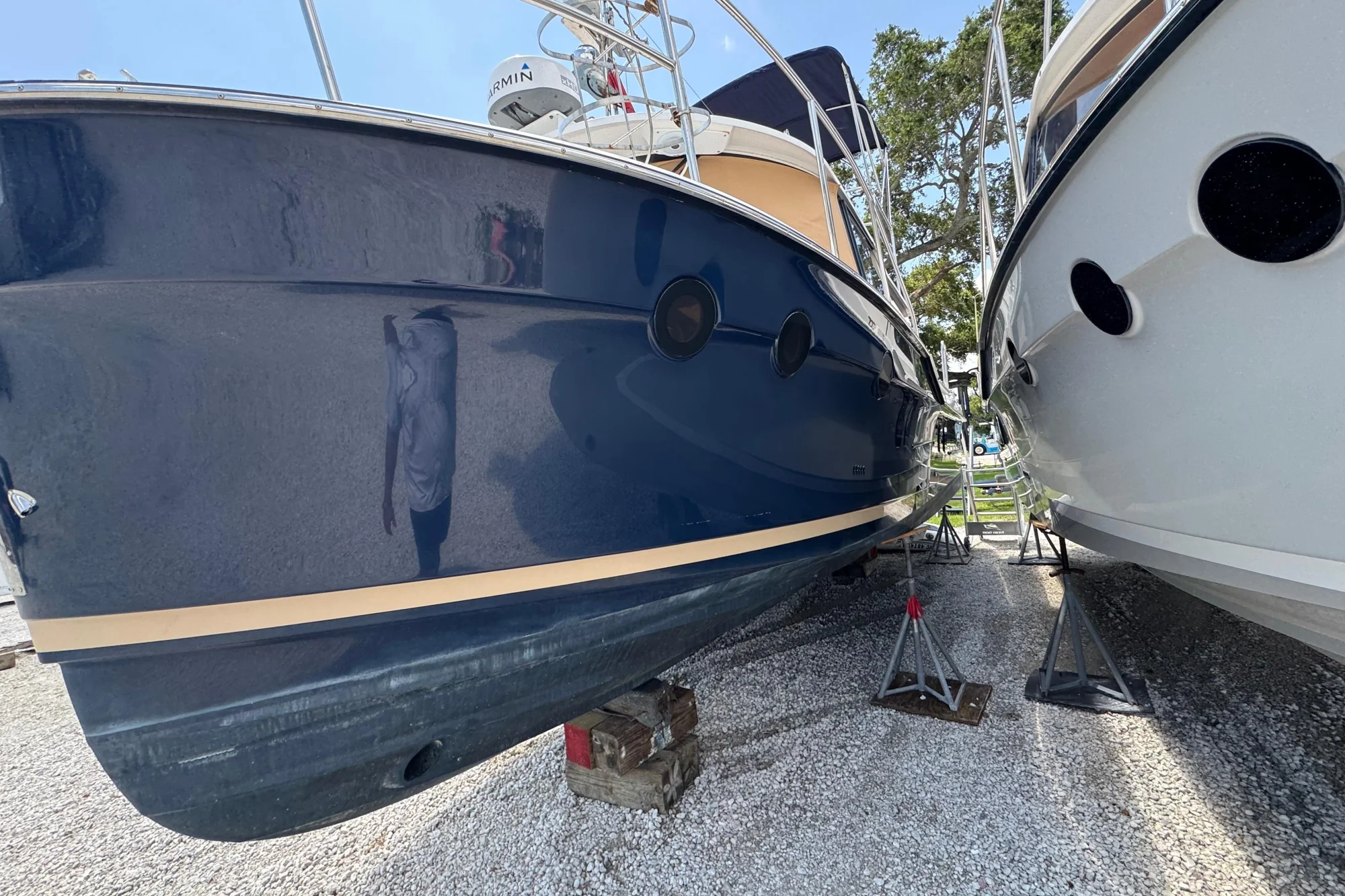 2019 Ranger Tugs R-29 CB - Image 3