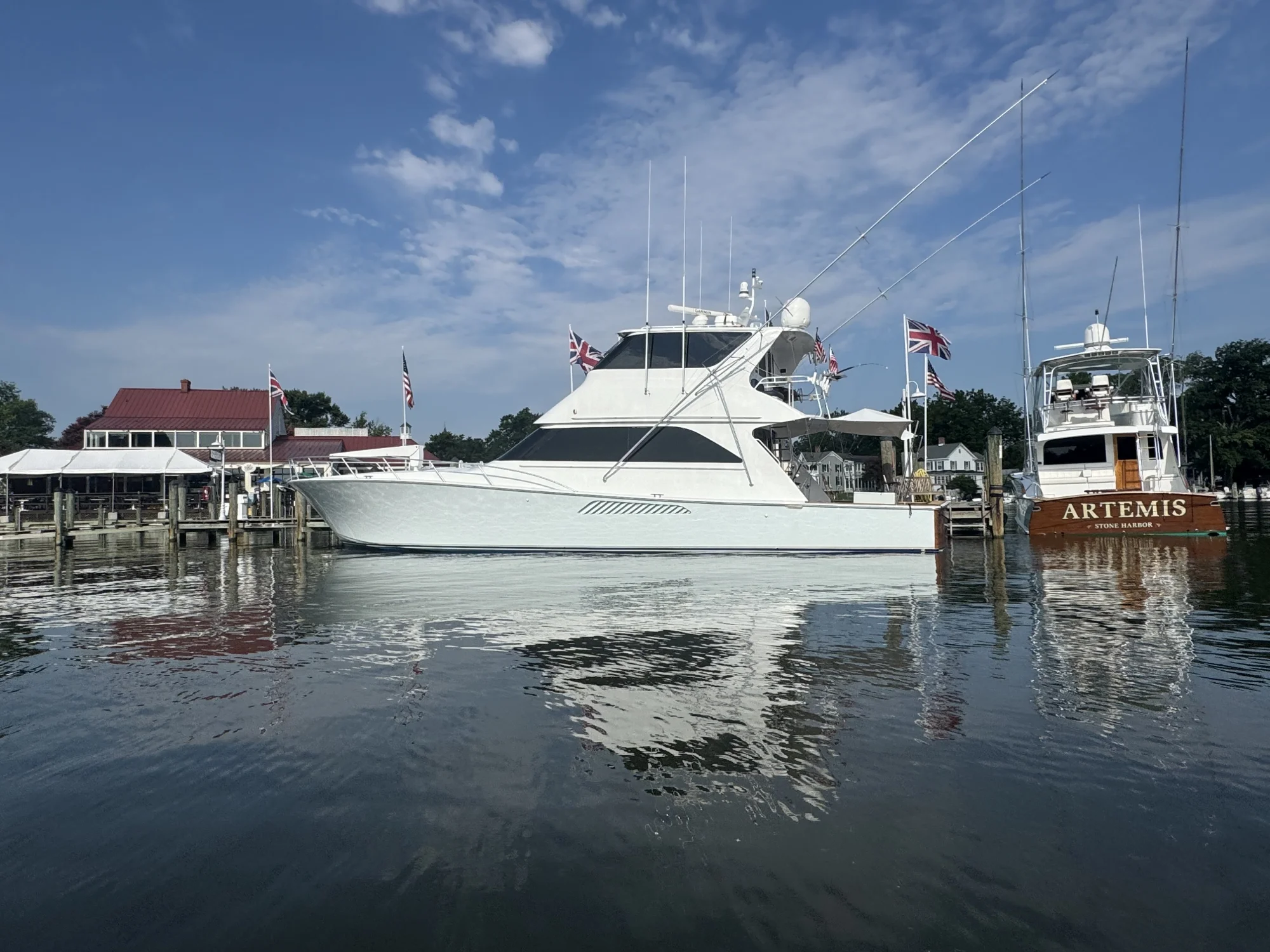 2002 Viking 61 Enclosed Bridge - Image 3