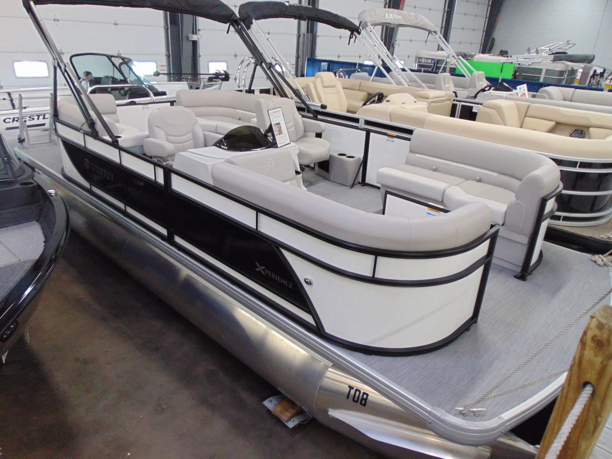 Godfrey Pontoons Xperience 2086 SBX 25 in. Package - Image 3