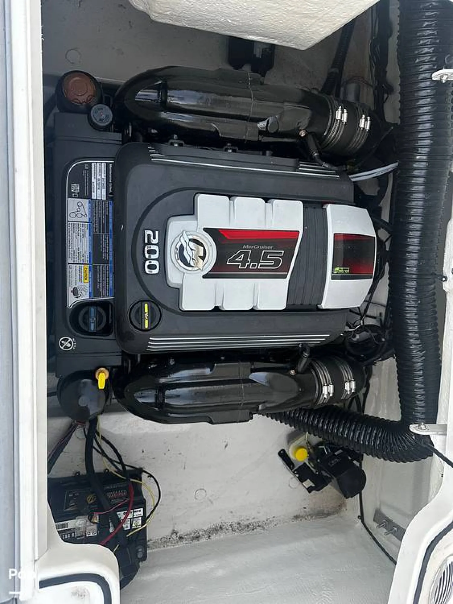 2023 Bayliner VR4 - Image 4