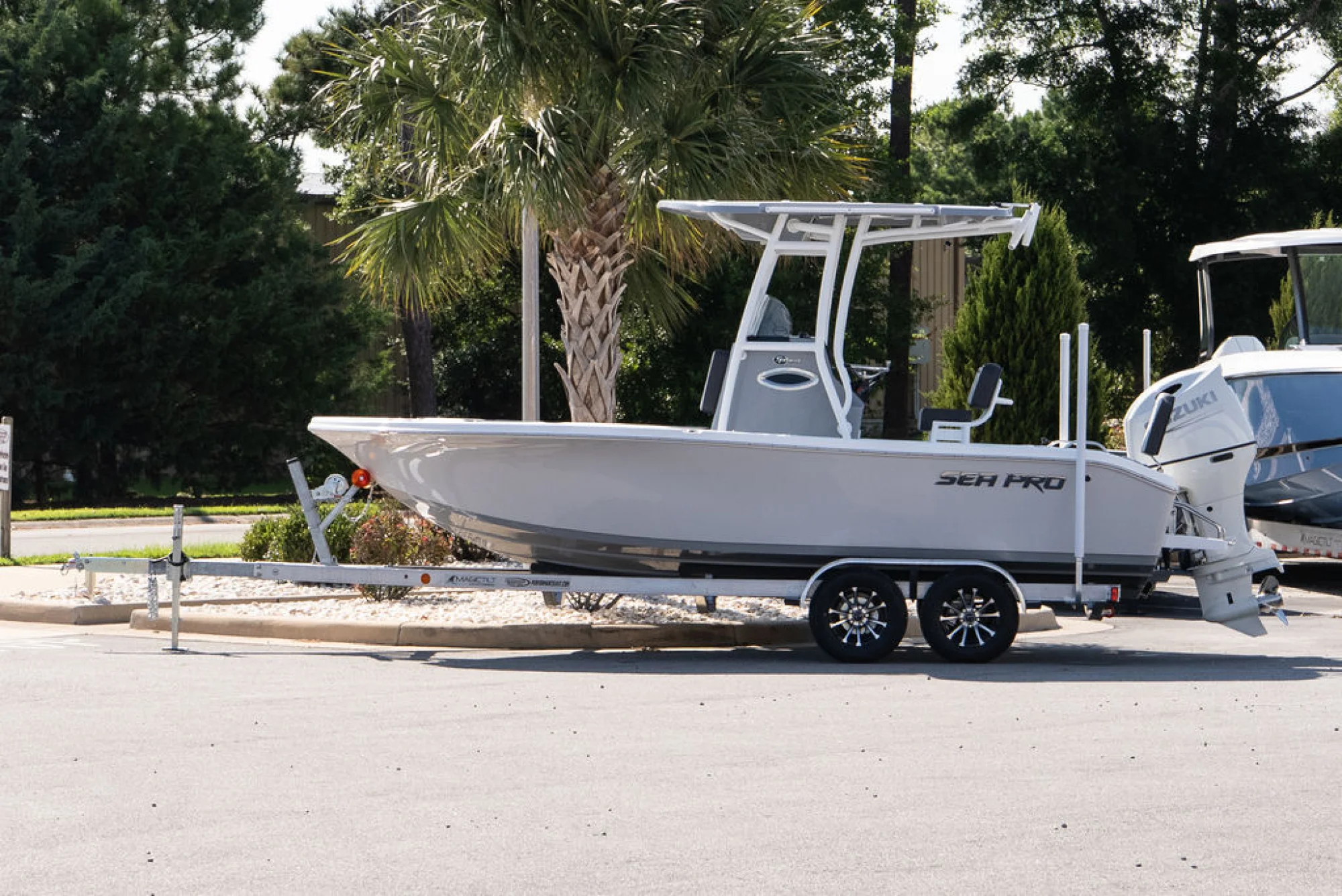 Sea Pro 202CC