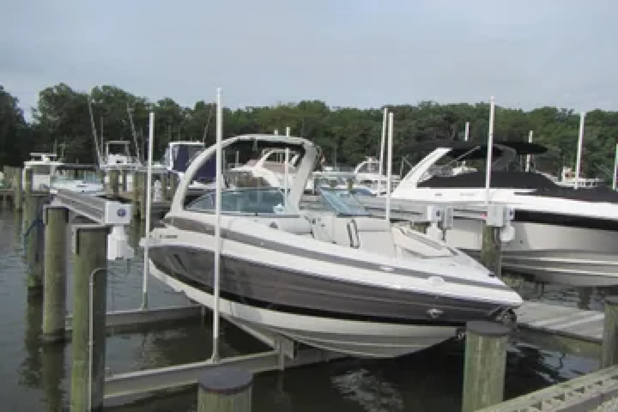 2023 Crownline 270 SS - Image 4