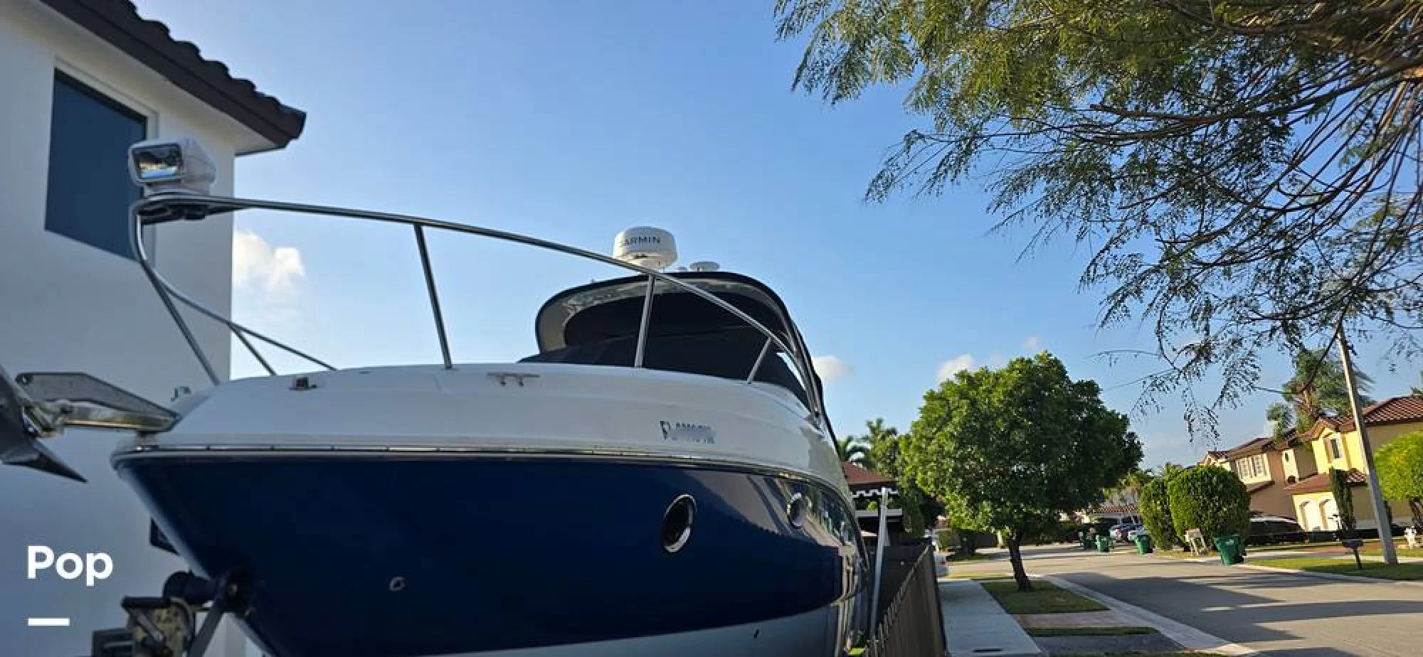 2018 Rinker 290 EX - Image 2