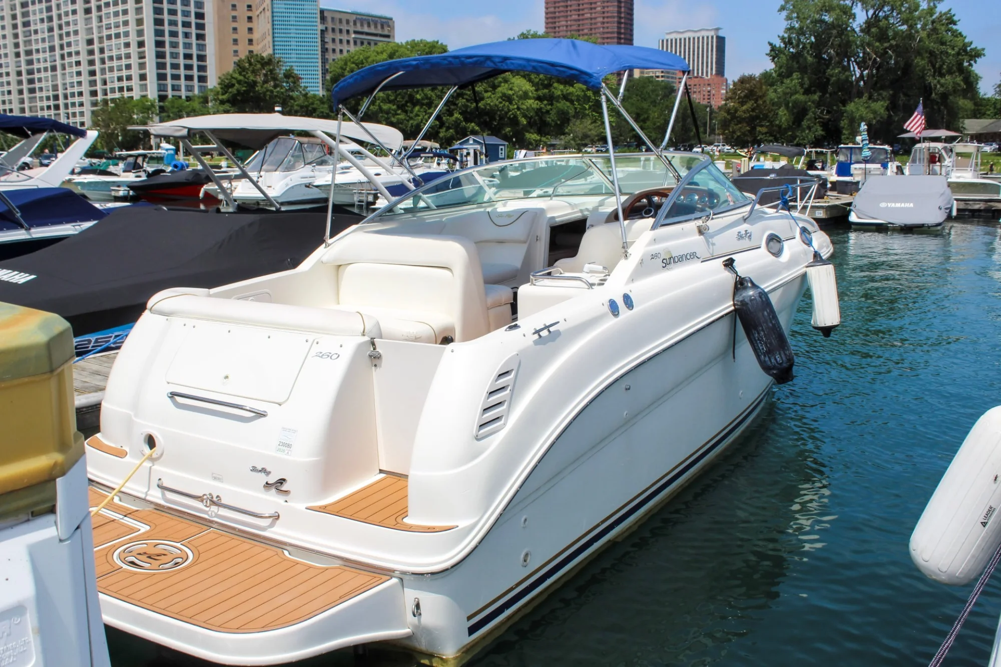 Turn-Key 1999 Sea Ray 260 Sundancer – Ready for Immediate Enjoyment - Main Image